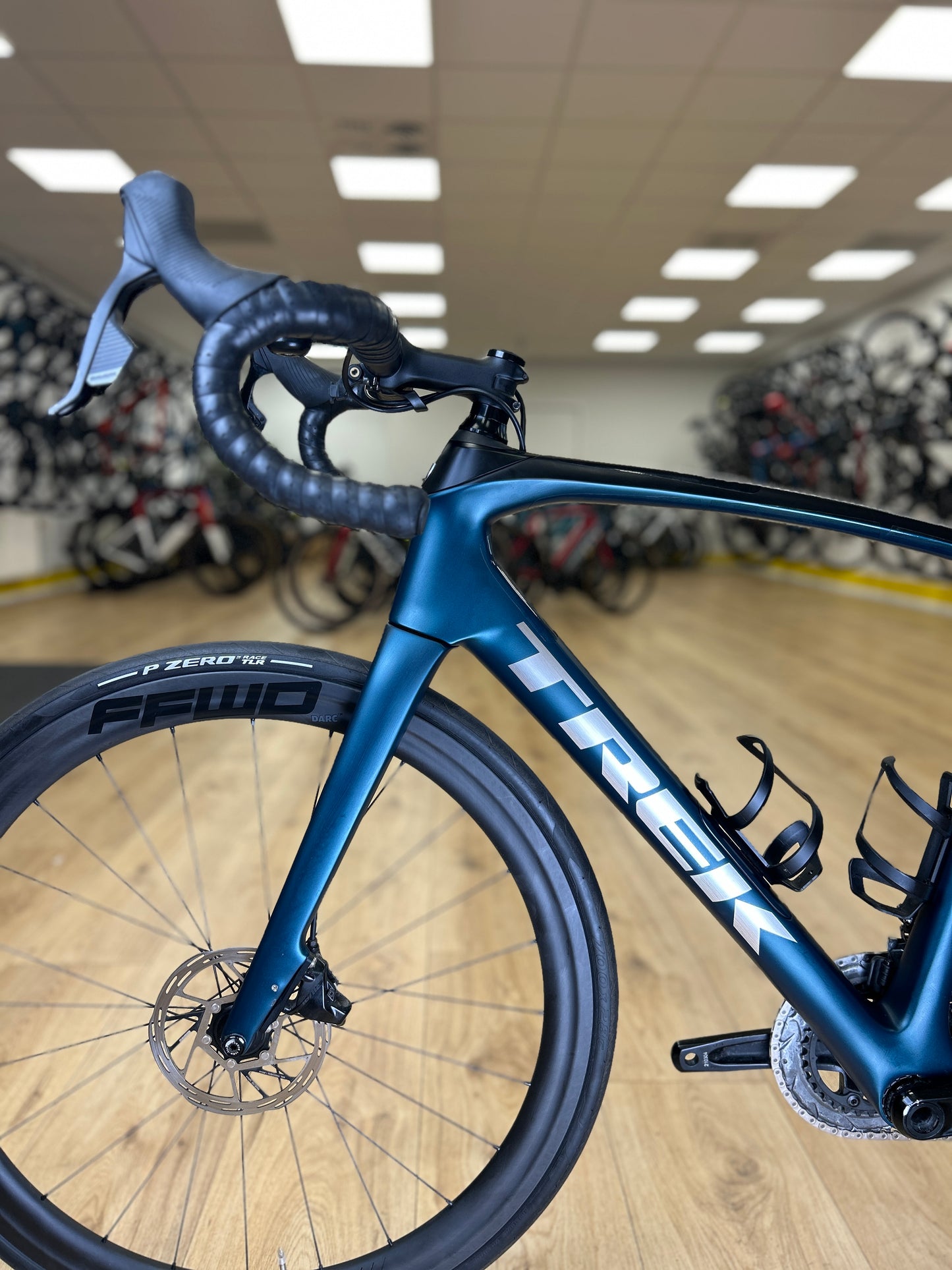 Trek Domane SL6 AXS Carbon Racefiets