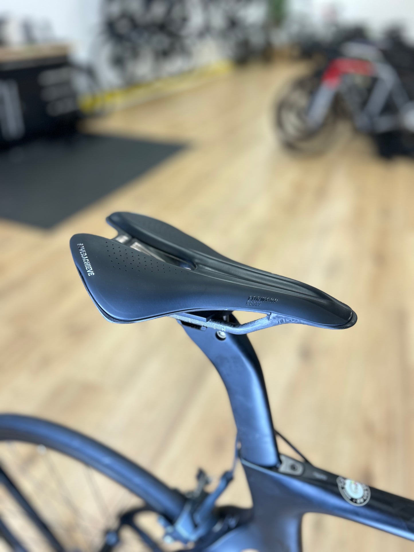 500km Pinarello Prince Carbon Racefiets