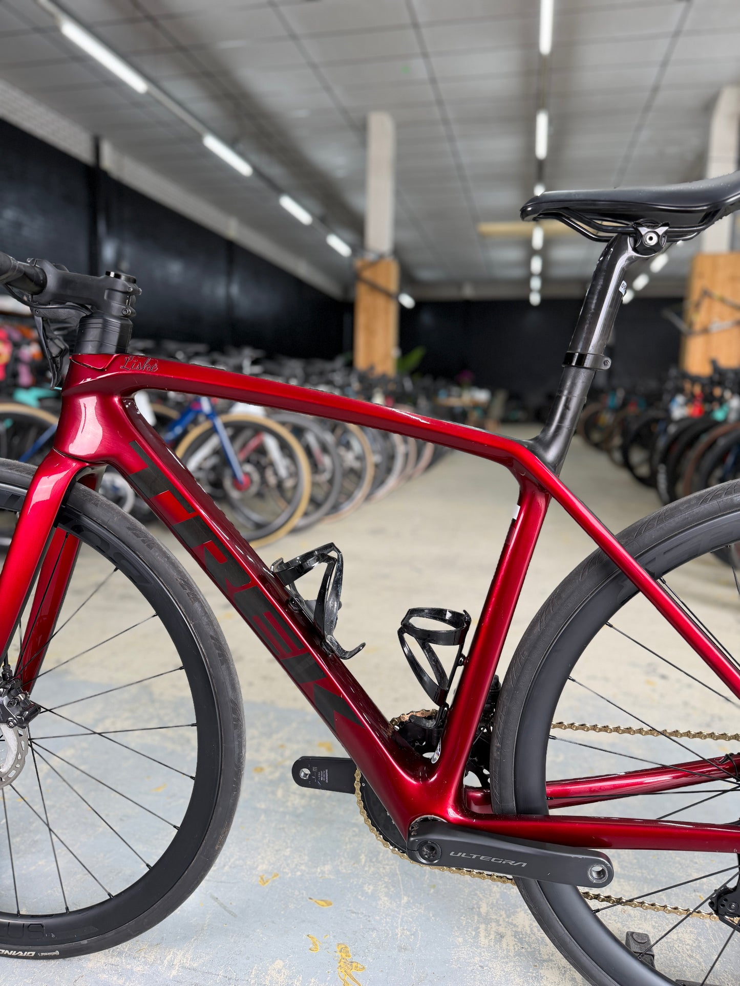 Trek Émonda SL6 Di2 Carbon Road Bike