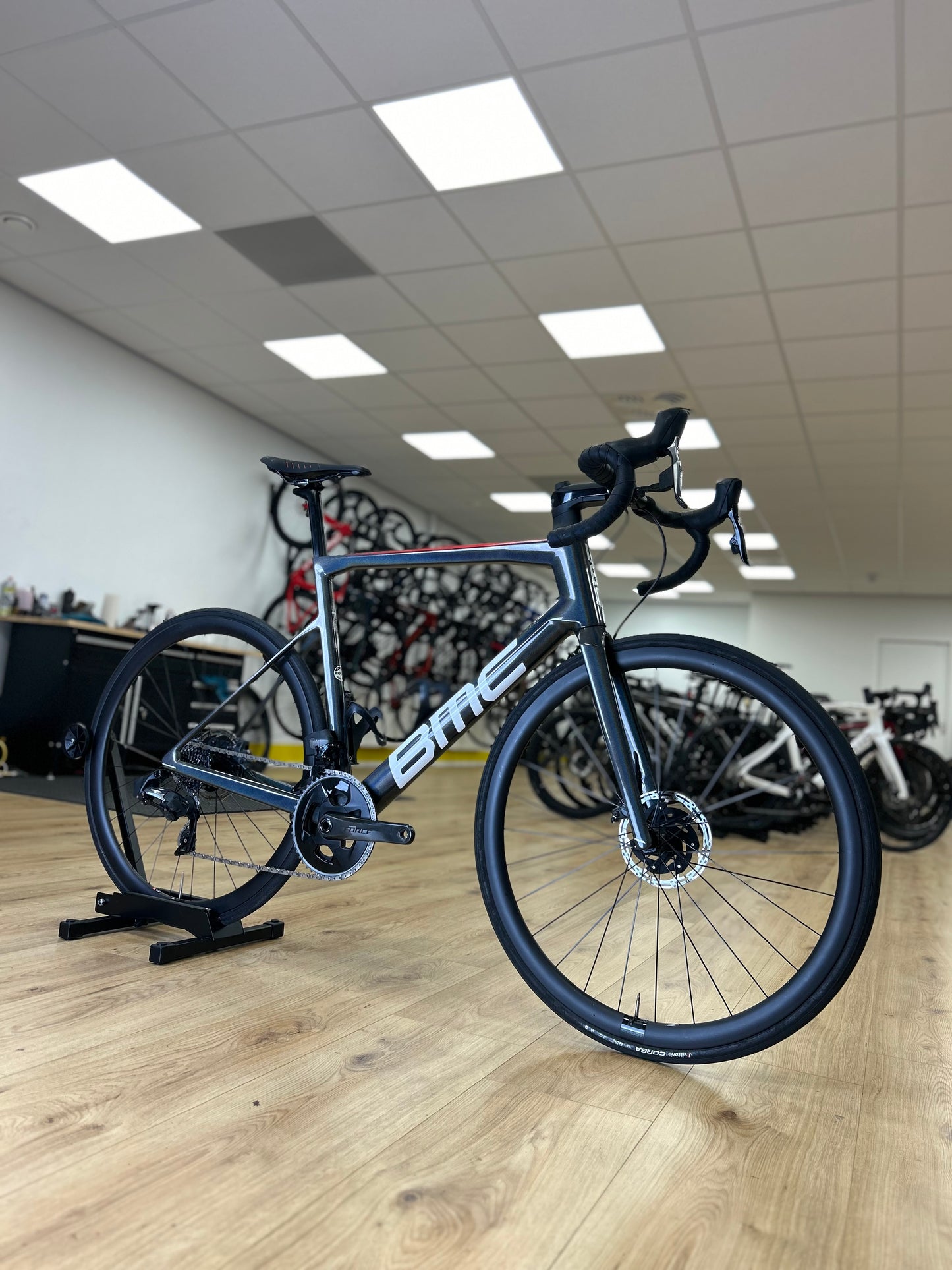 BMC TeamMachine SLR One AXS Carbon Disc Racefiets