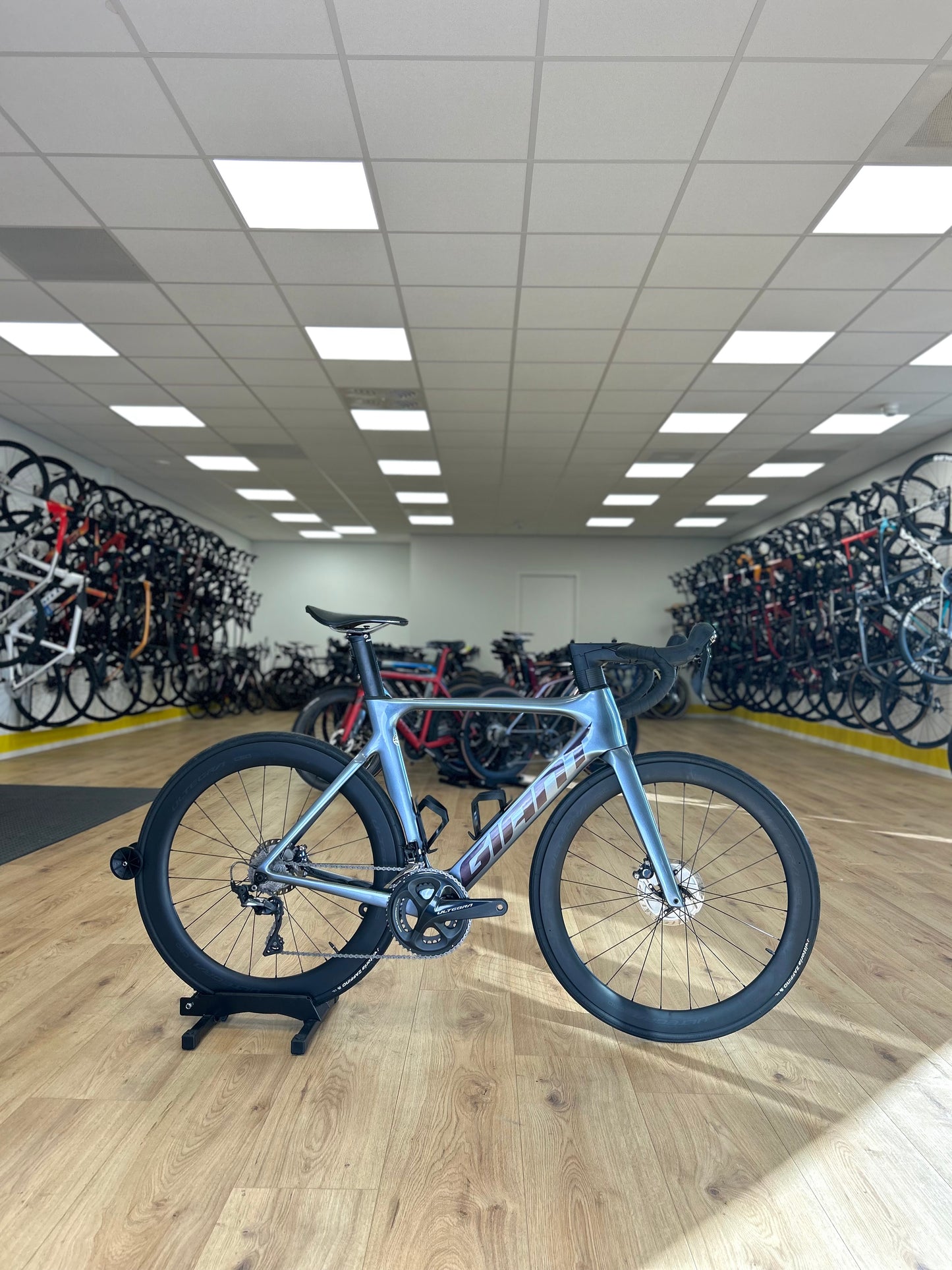 Giant propel Carbon Ultegra Racefiets
