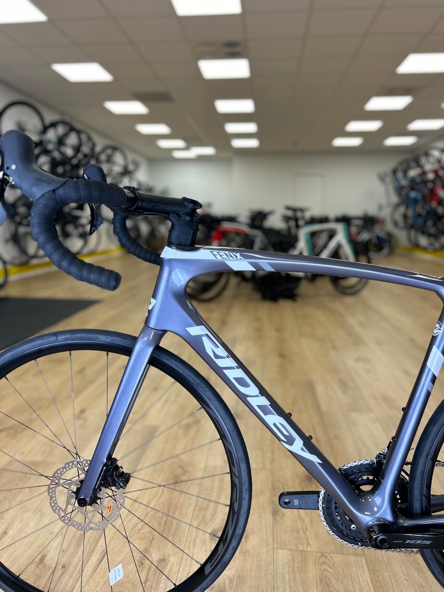 Showroom Model Ridley Fenix Carbon Disc Racefiets