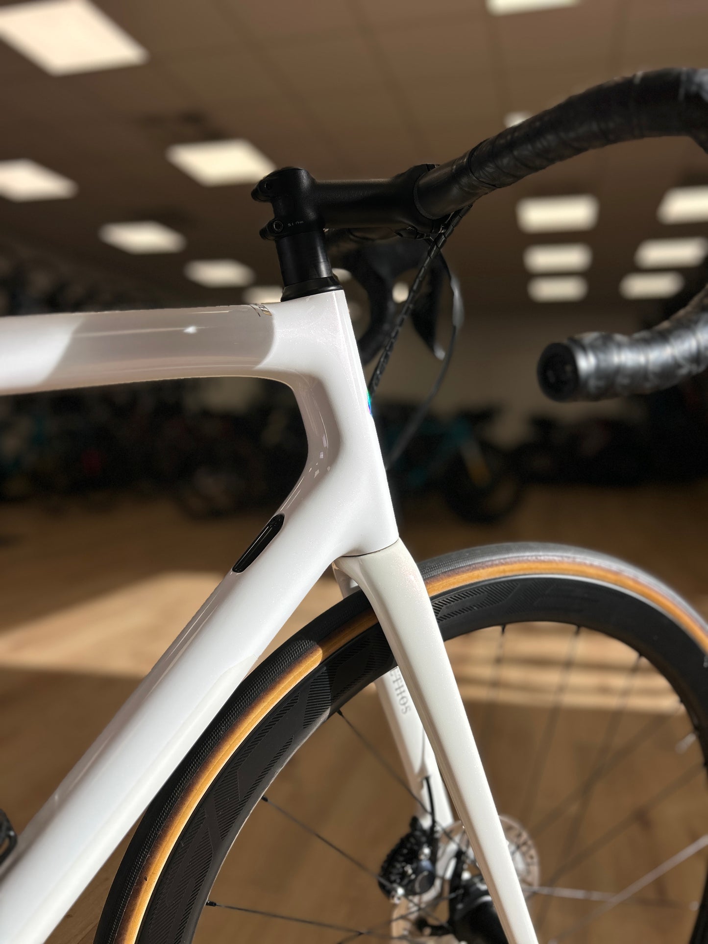 Specialized Aethos Di2 Carbon Racefiets
