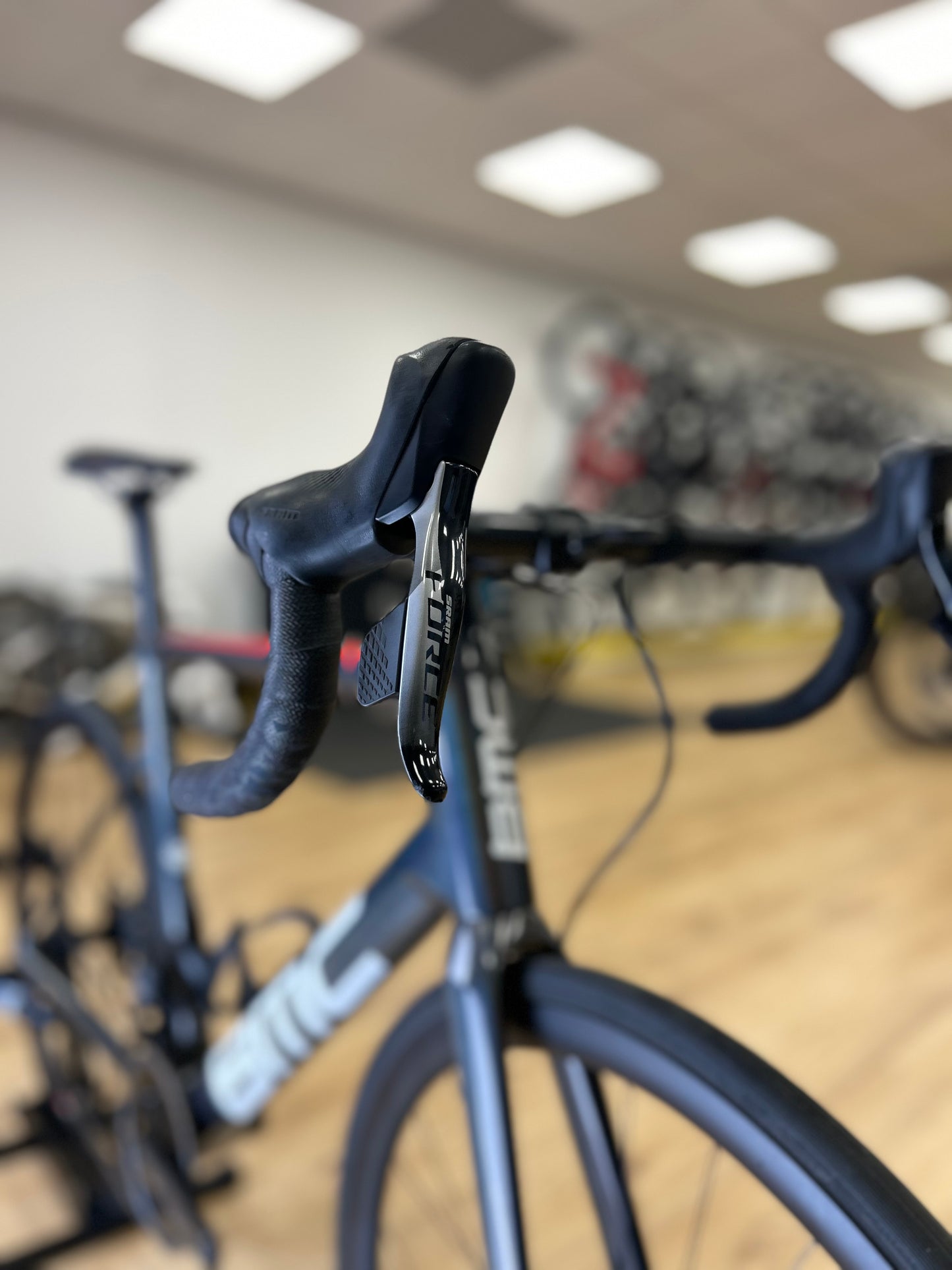 BMC TeamMachine SLR One AXS Carbon Disc Racefiets