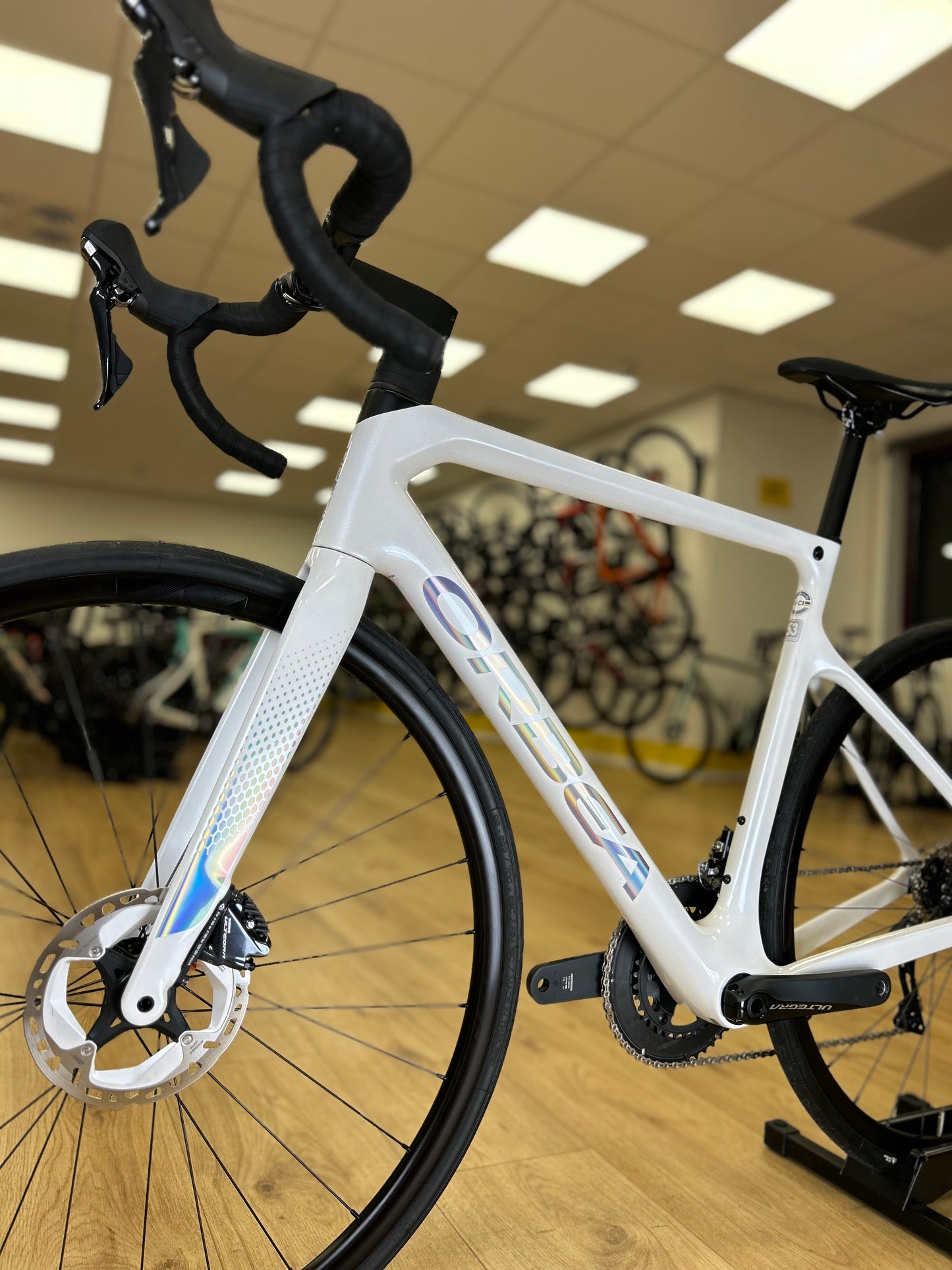 SHOWROOM MODEL Orbea Orca M20 Carbon Disc Racefiets