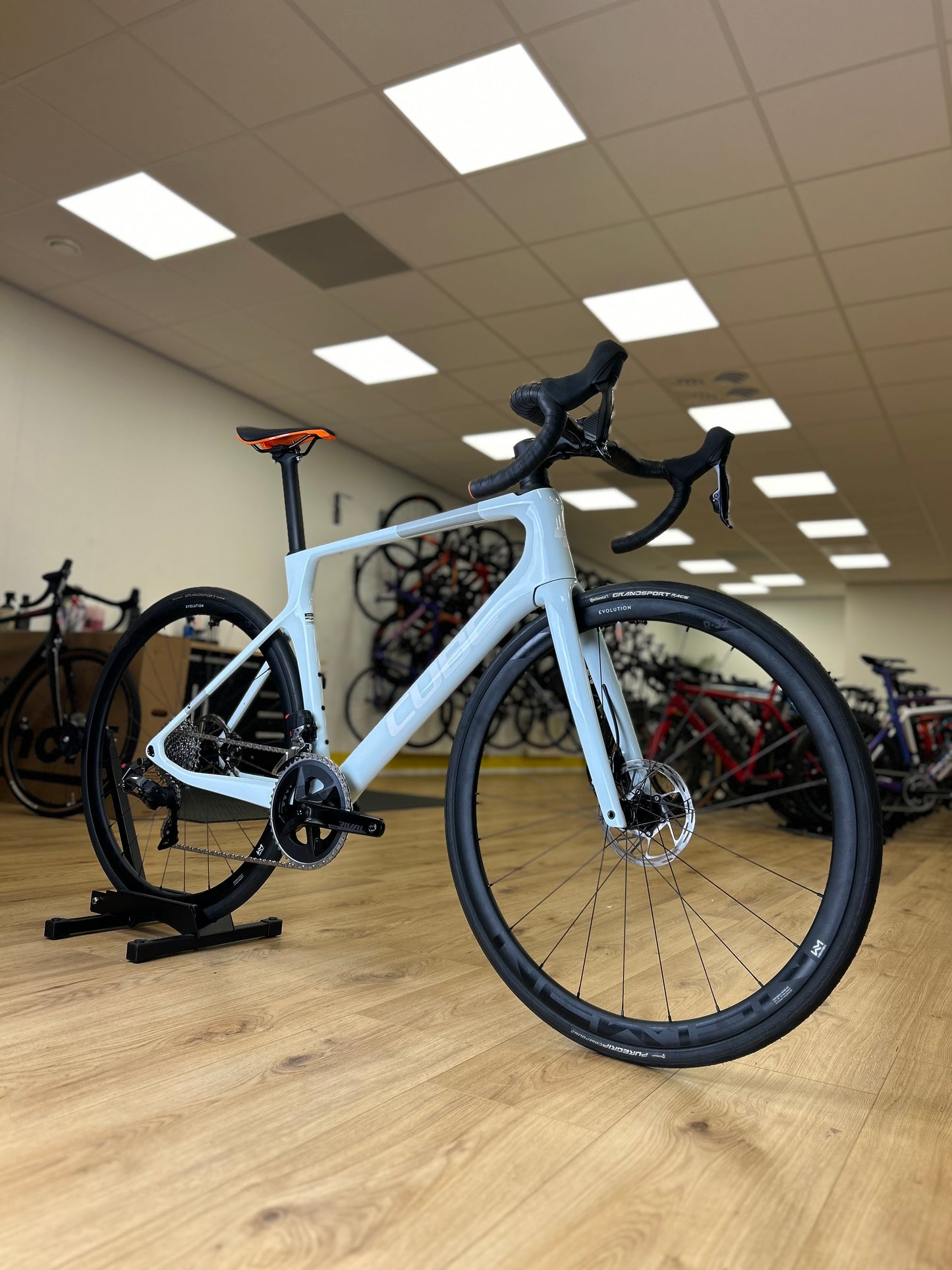 Showroom Model 0km Cube Agree C62 Pro AXS Racefiets