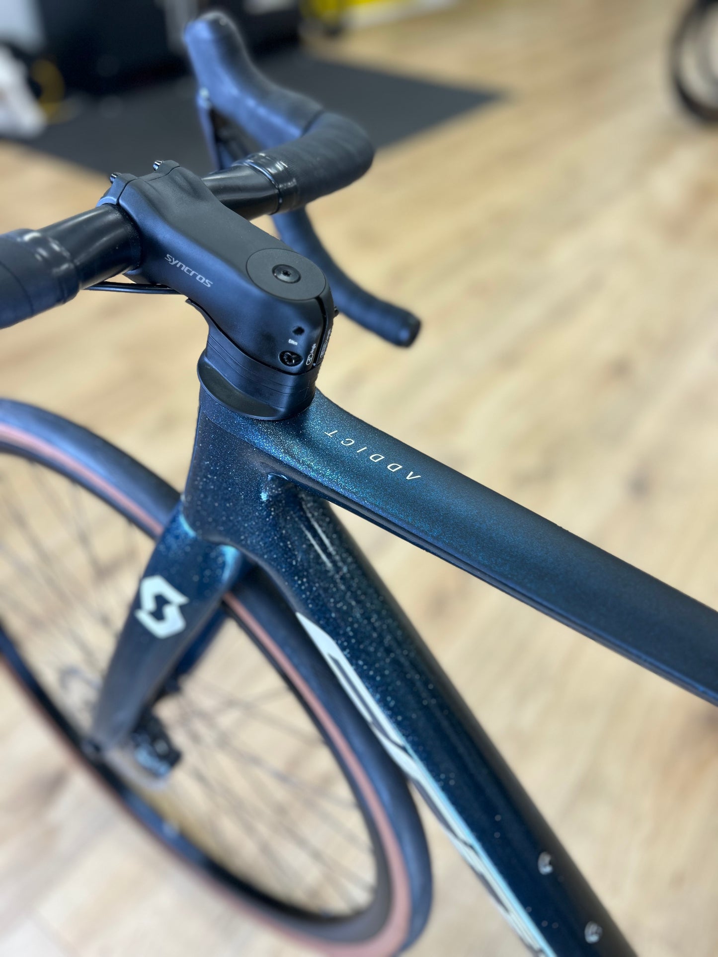 Scott Addict RC Di2 Carbon Disc Racefiets