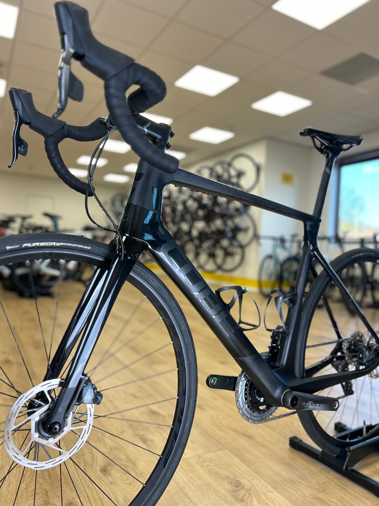 Cube Agree SLT PM AXS Carbon Disc Racefiets