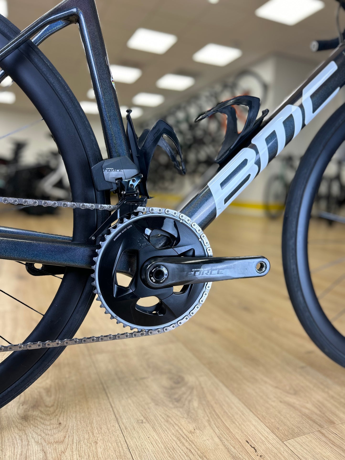 BMC TeamMachine SLR One AXS Carbon Disc Racefiets