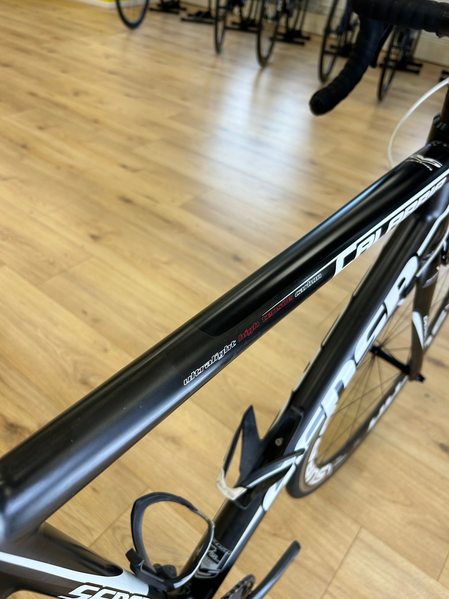 Sensa Calabria Ultegra Carbon Racefiets