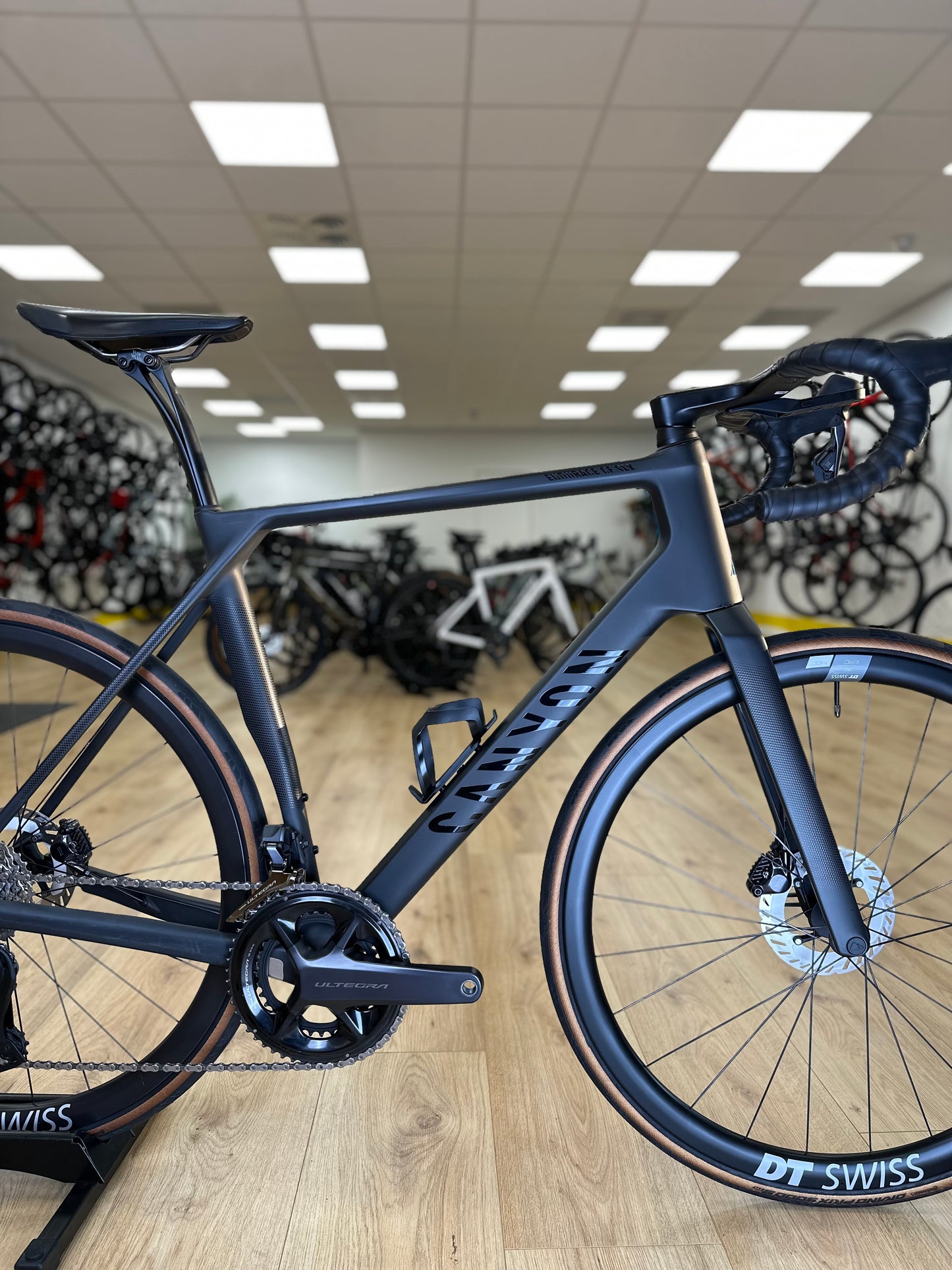 200km Canyon Endurace Di2 Carbon Disc Road Bike