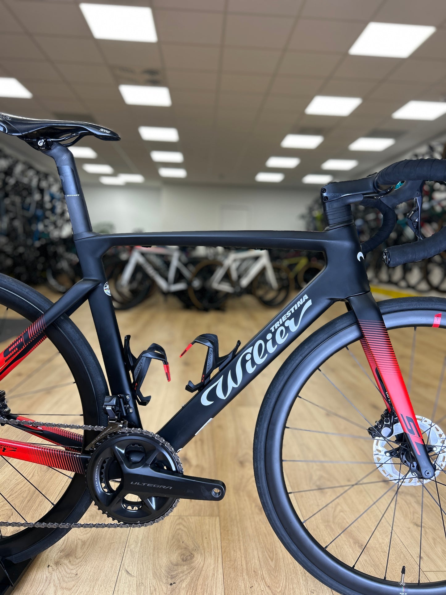1000km Wilier Cento10 SL Di2 Carbon Racefiets
