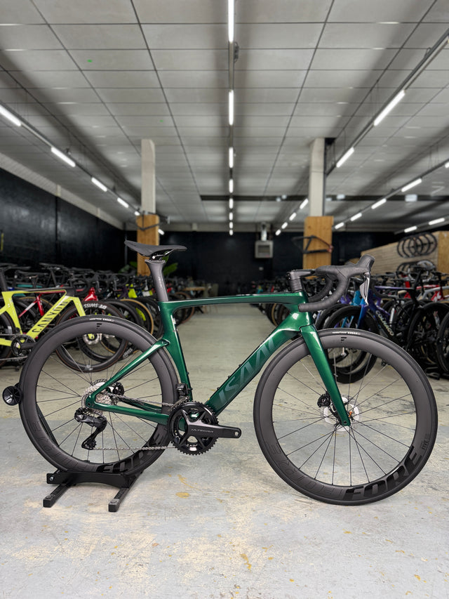 NIEUW Isaac Meson Di2 Carbon Racefiets