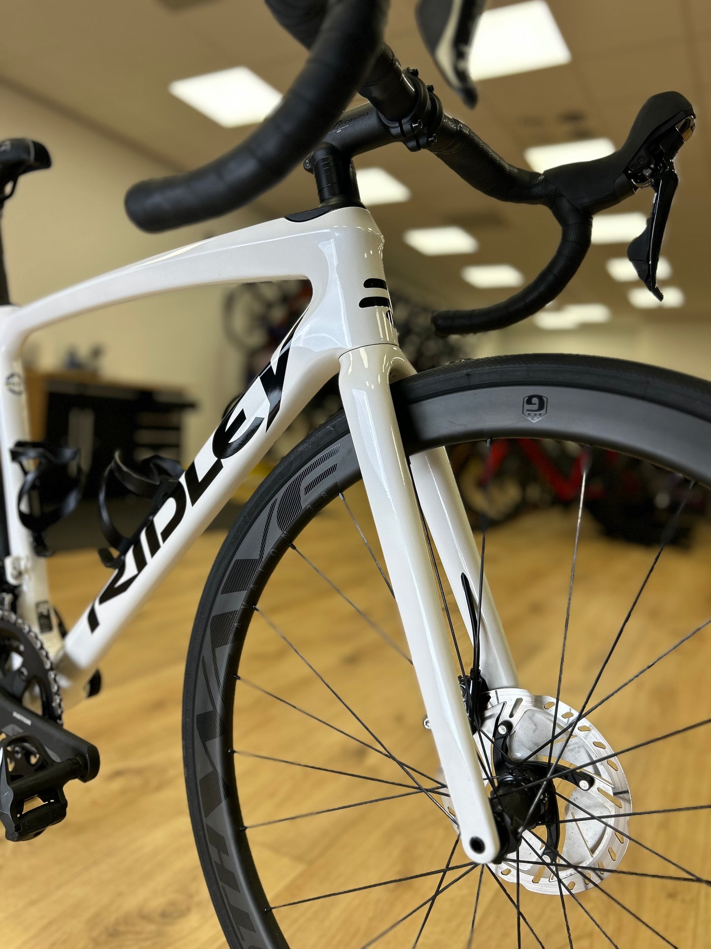 Ridley Fenix Ultegra Carbon Disc Racefiets