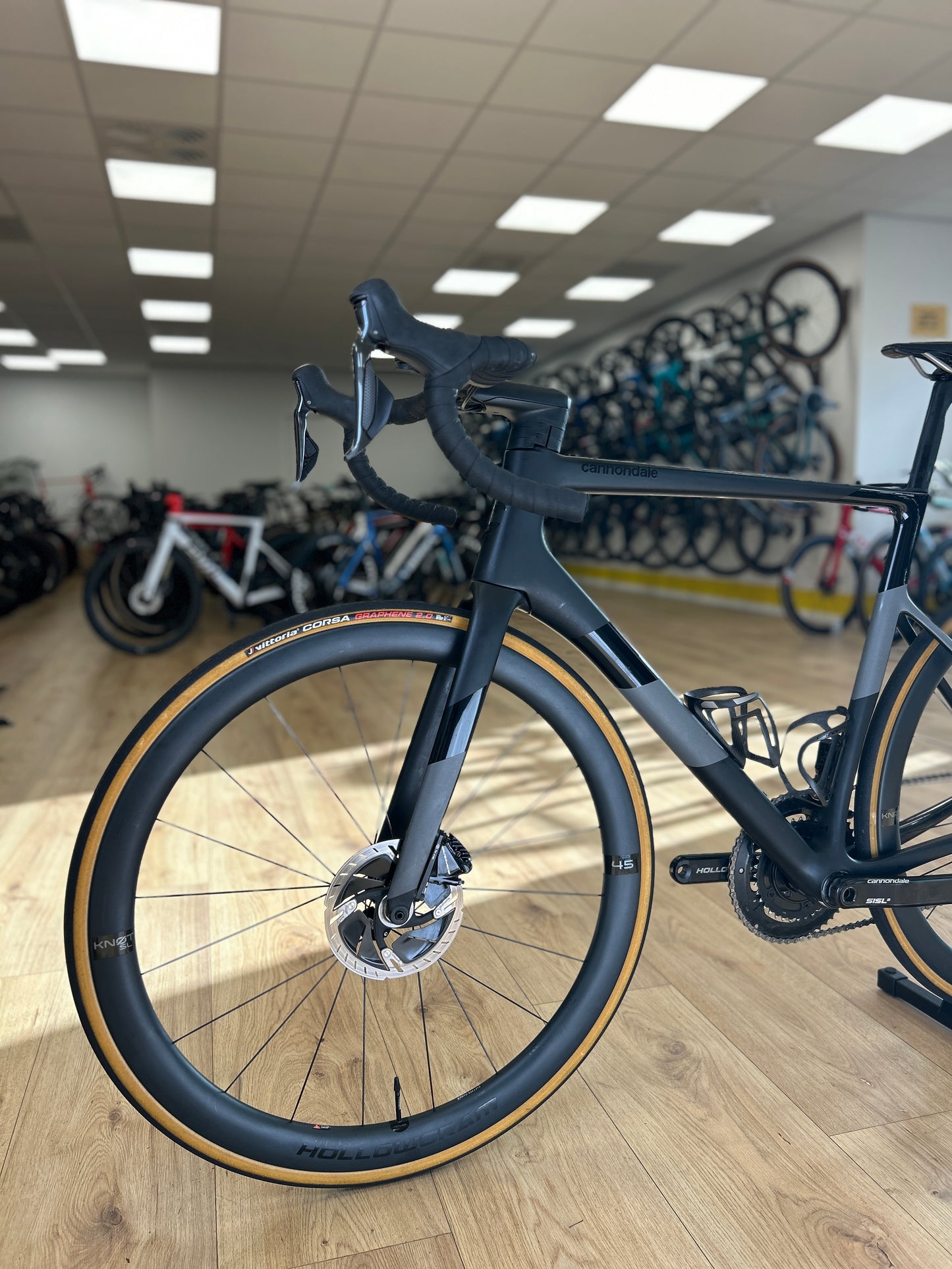 Cannondale SuperSix EVO Hi-MOD Di2 Carbon Racefiets