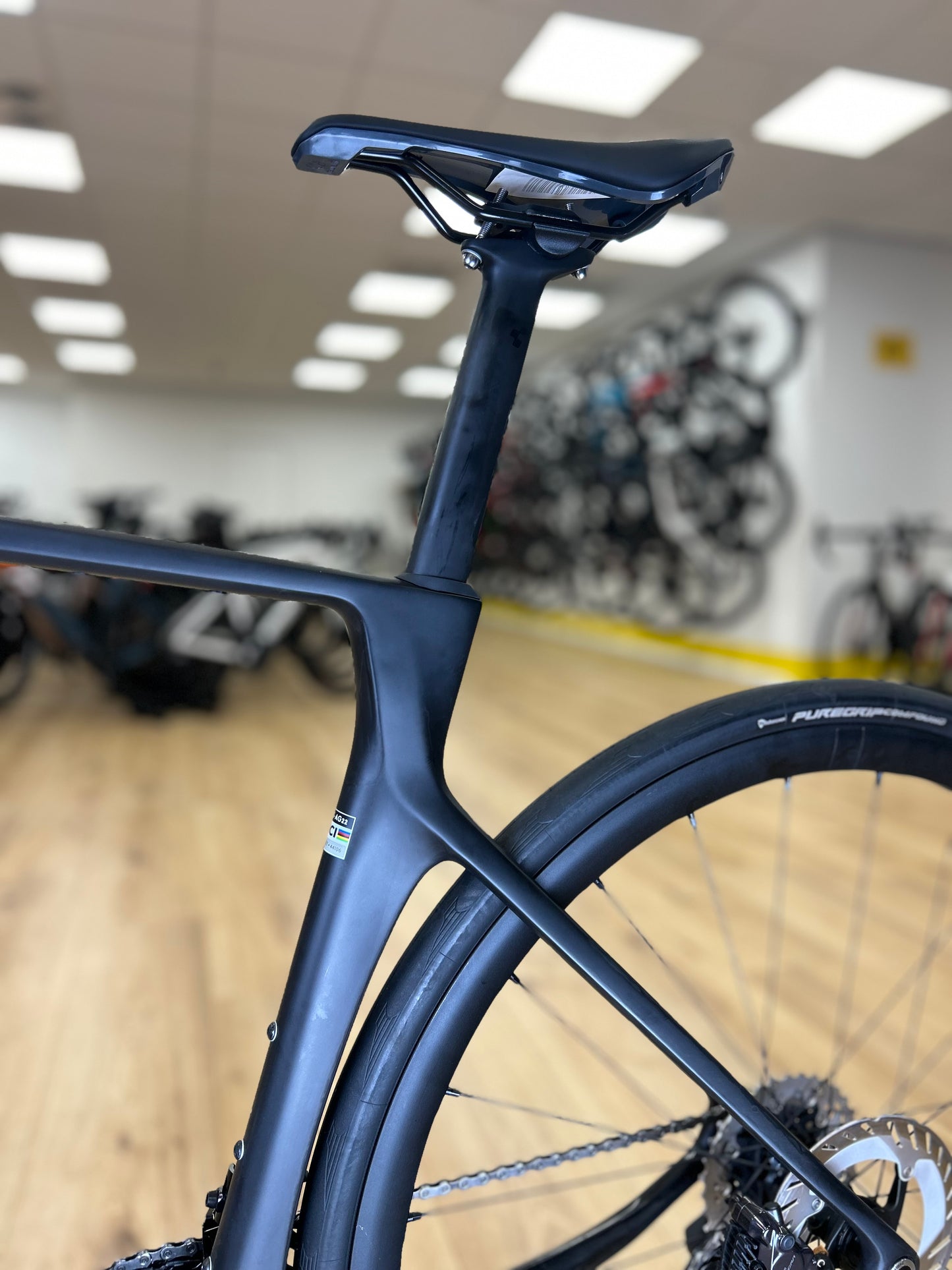 200km Cube Agree Di2 Carbon Racefiets