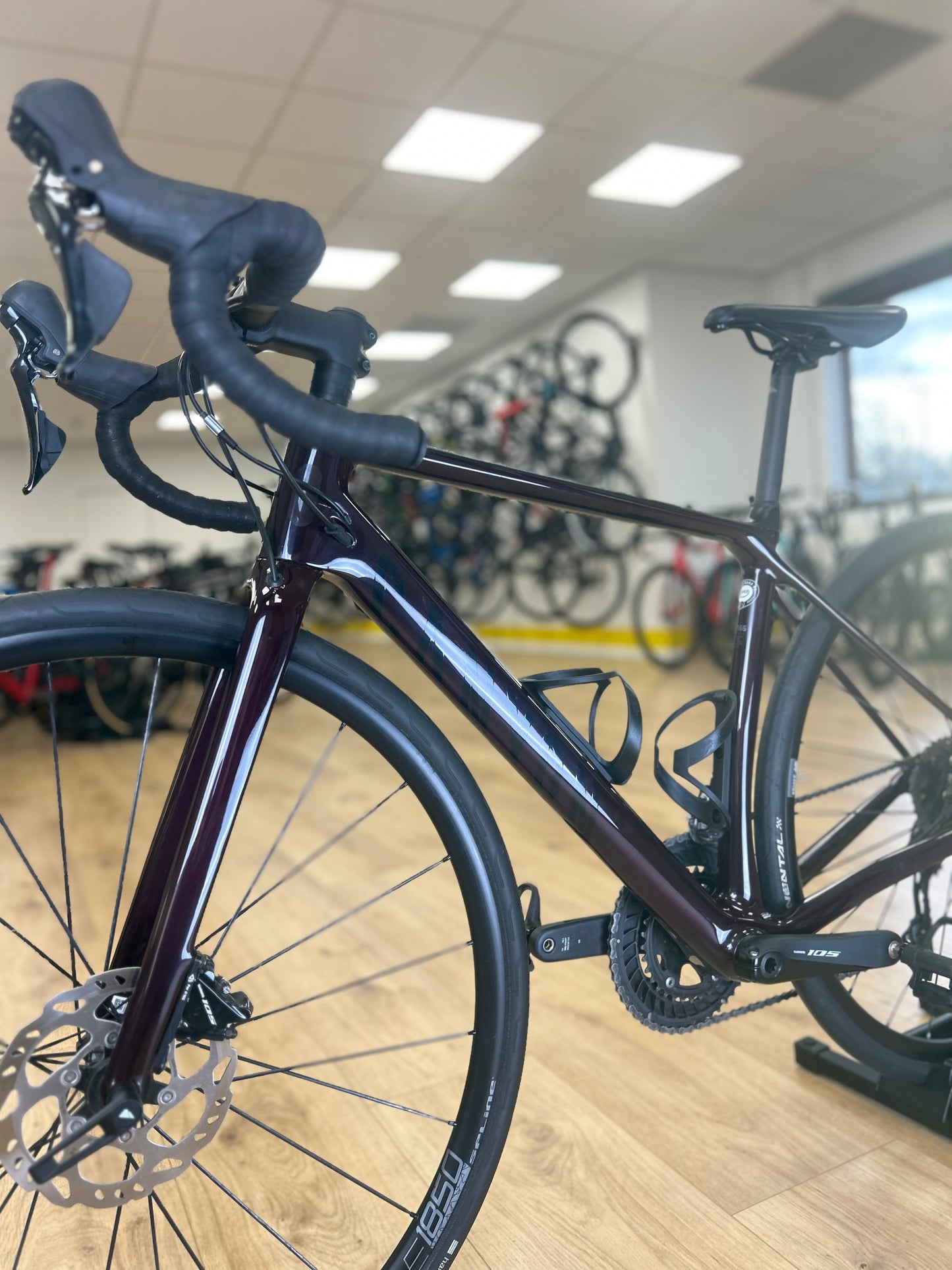 Canyon Endurace Disc Carbon Racefiets