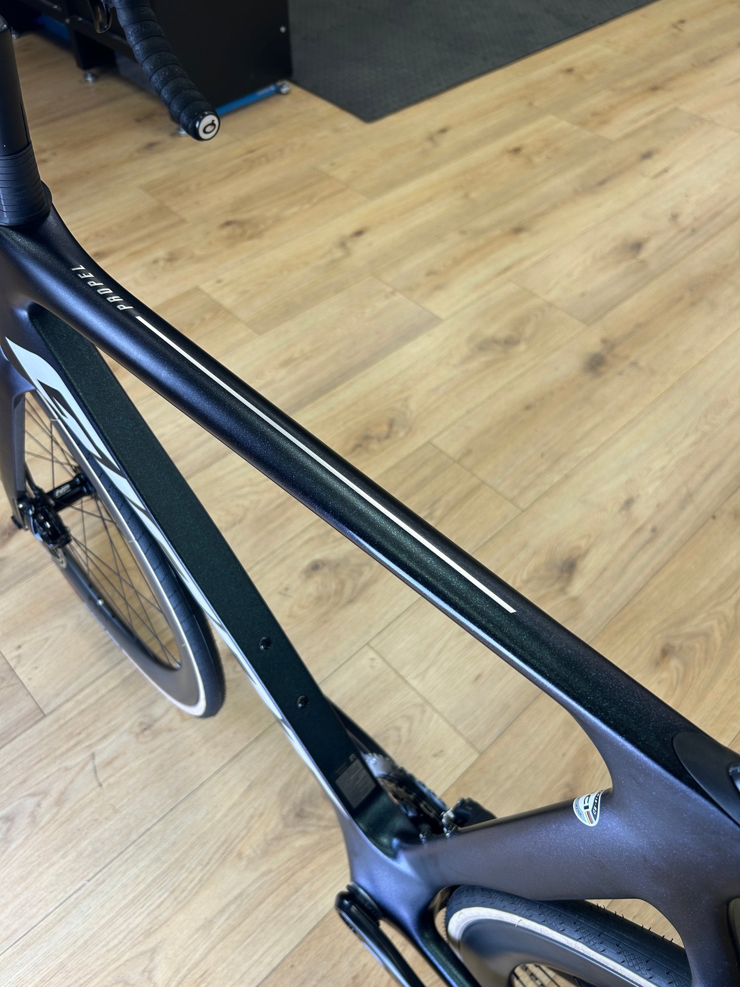 Giant Propel Advanced 1 AXS Carbon Road Bike