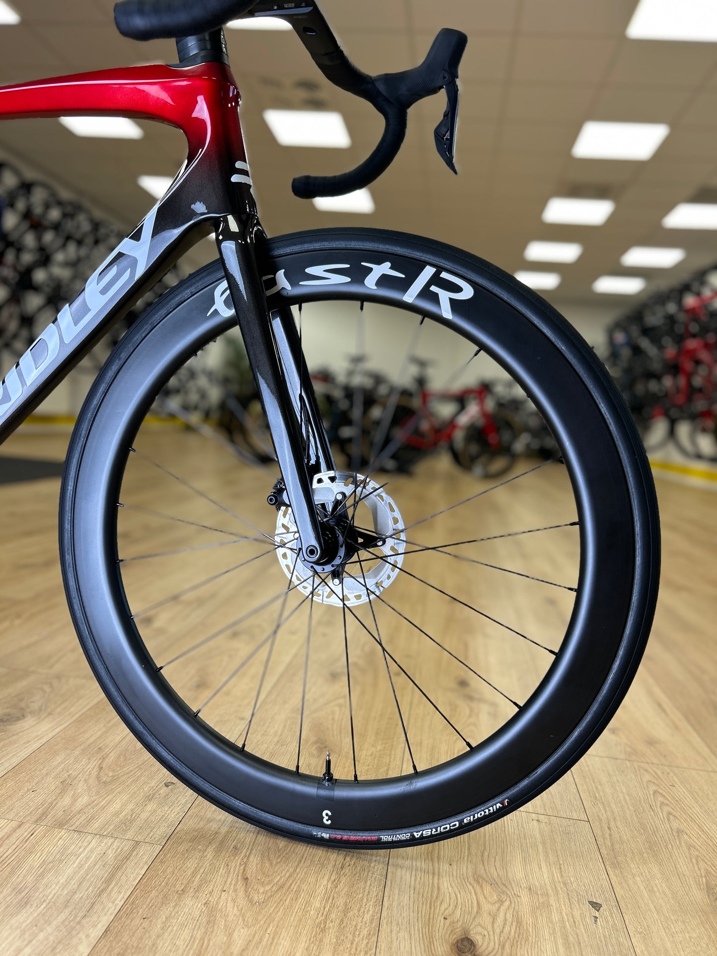 500km Ridley Fenix SLiC Di2 Carbon Racefiets