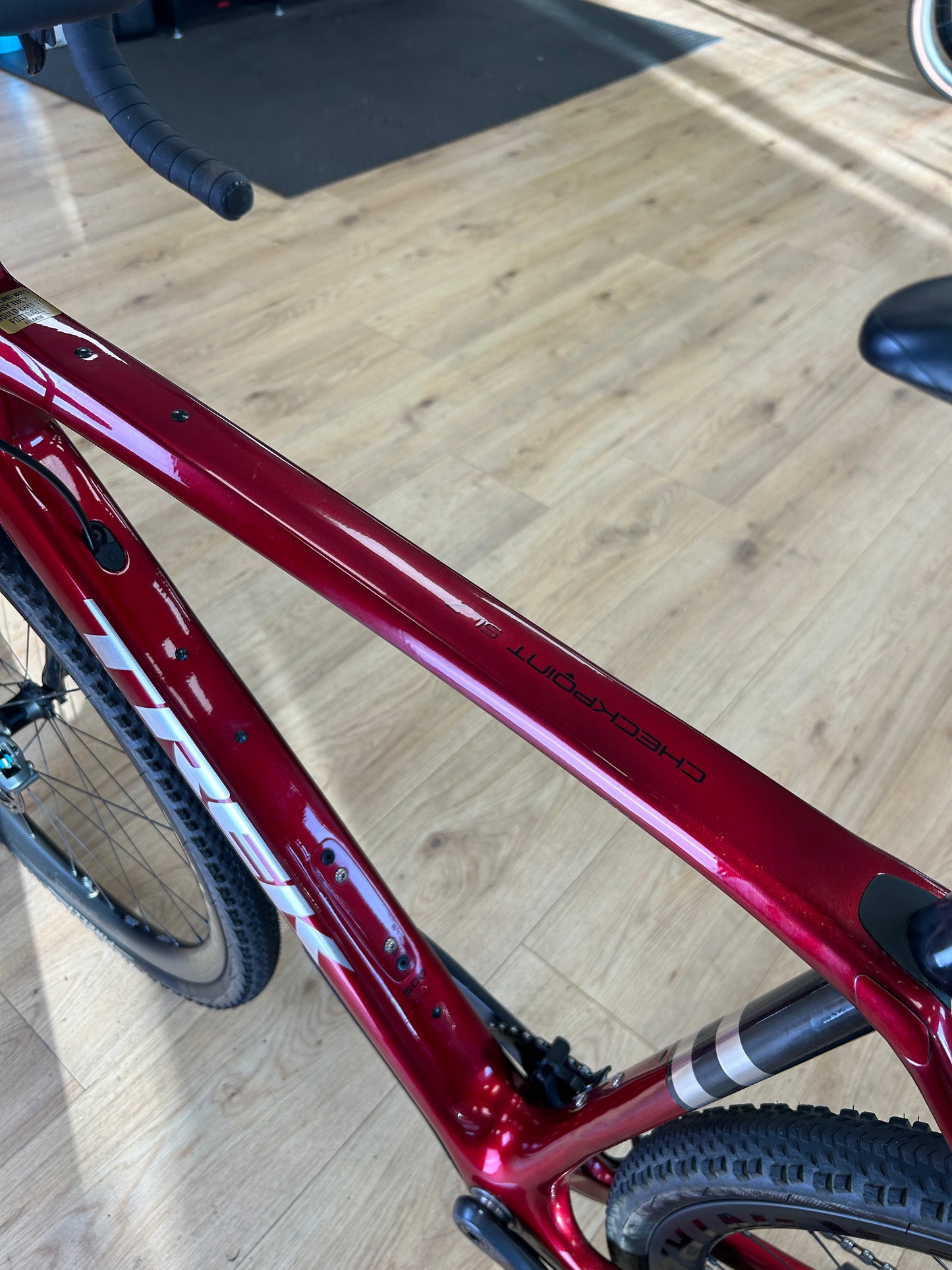 Trek Checkpoint SL7 Carbon Disc Racefiets