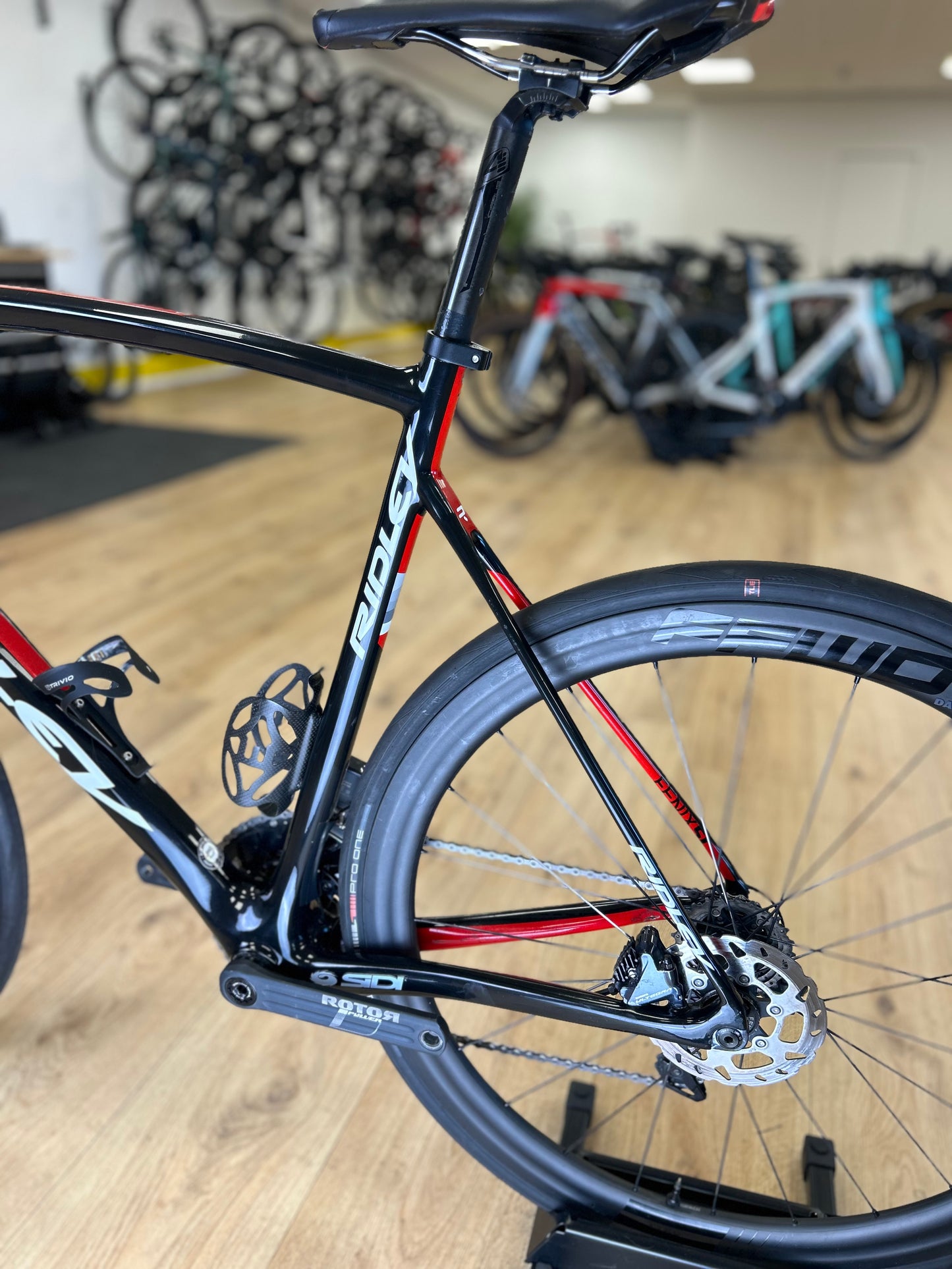 Ridley Fenix SL Di2 Carbon Disc Racefiets