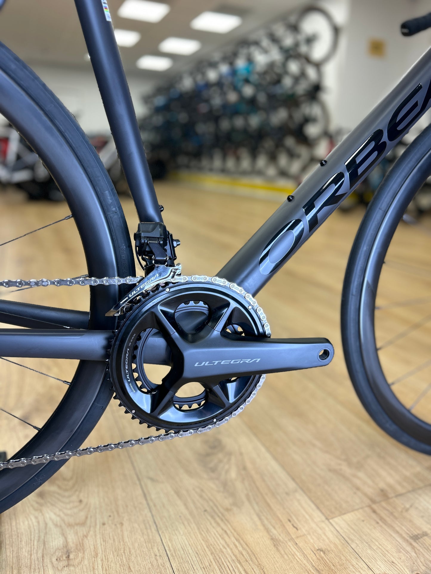 0km Showroom Model Orbea Orca M20i Di2 Carbon Racefiets