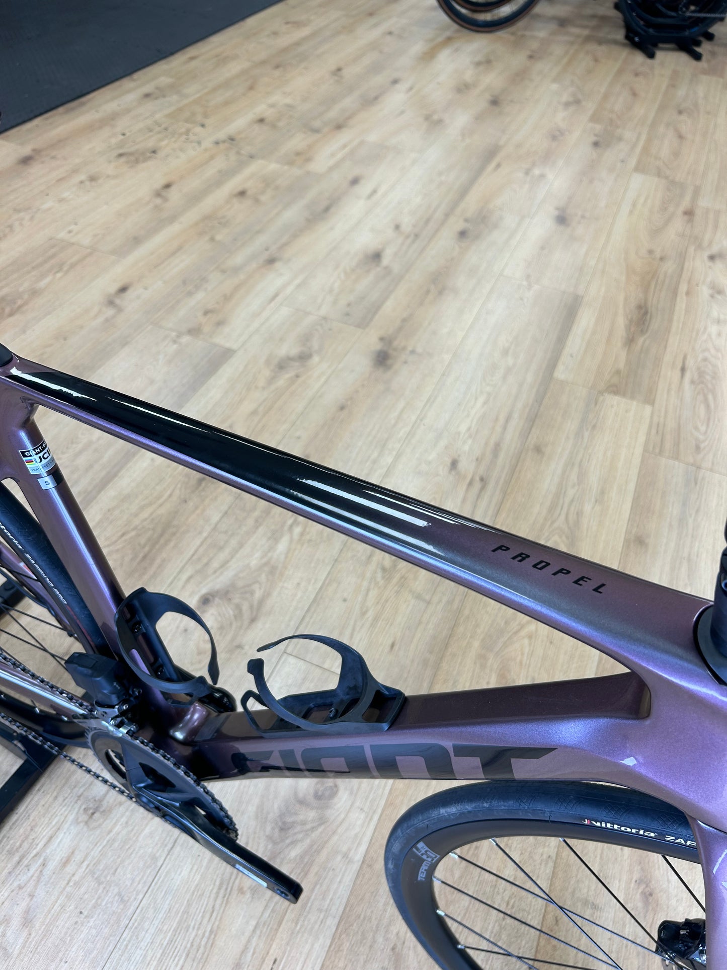 Giant Propel AXS Carbon Disc Racefiets