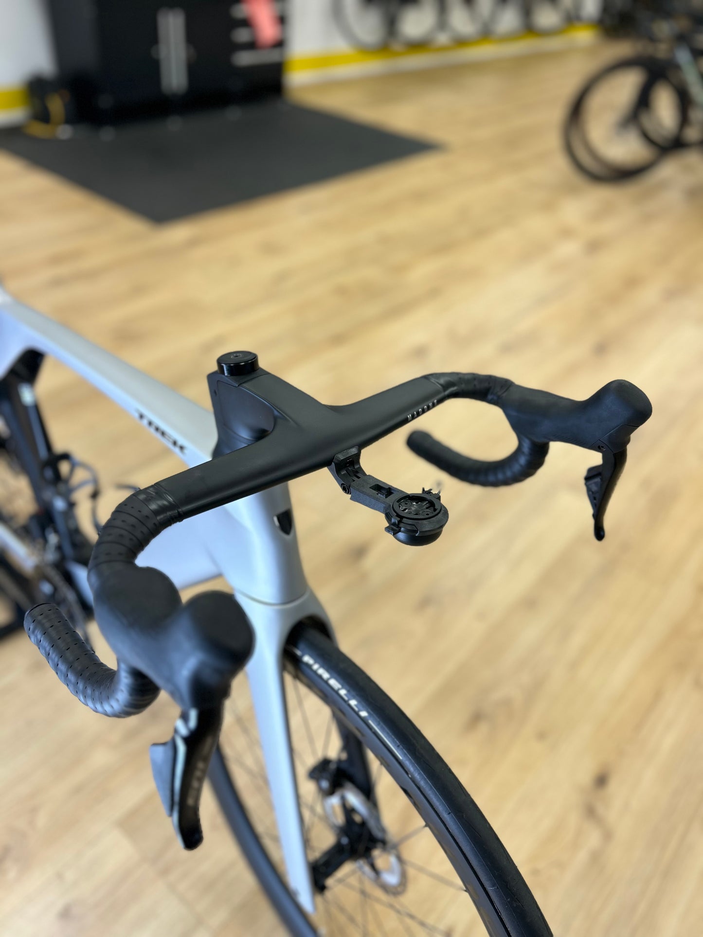 500km Trek Madone SLR 6 Carbon Disc Racefiets