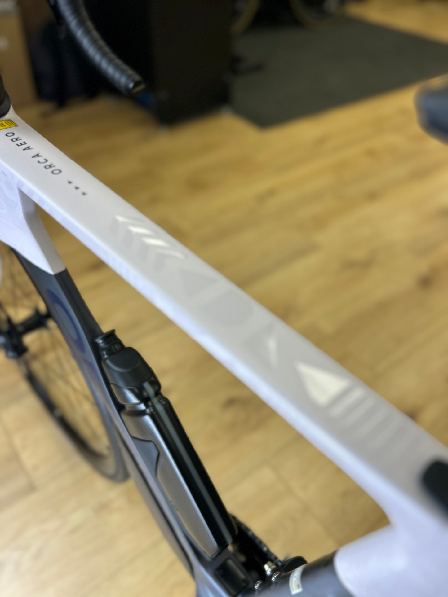 0km Showroom Model Orbea Orca Aero M30iLTD Di2 Carbon Racefiets