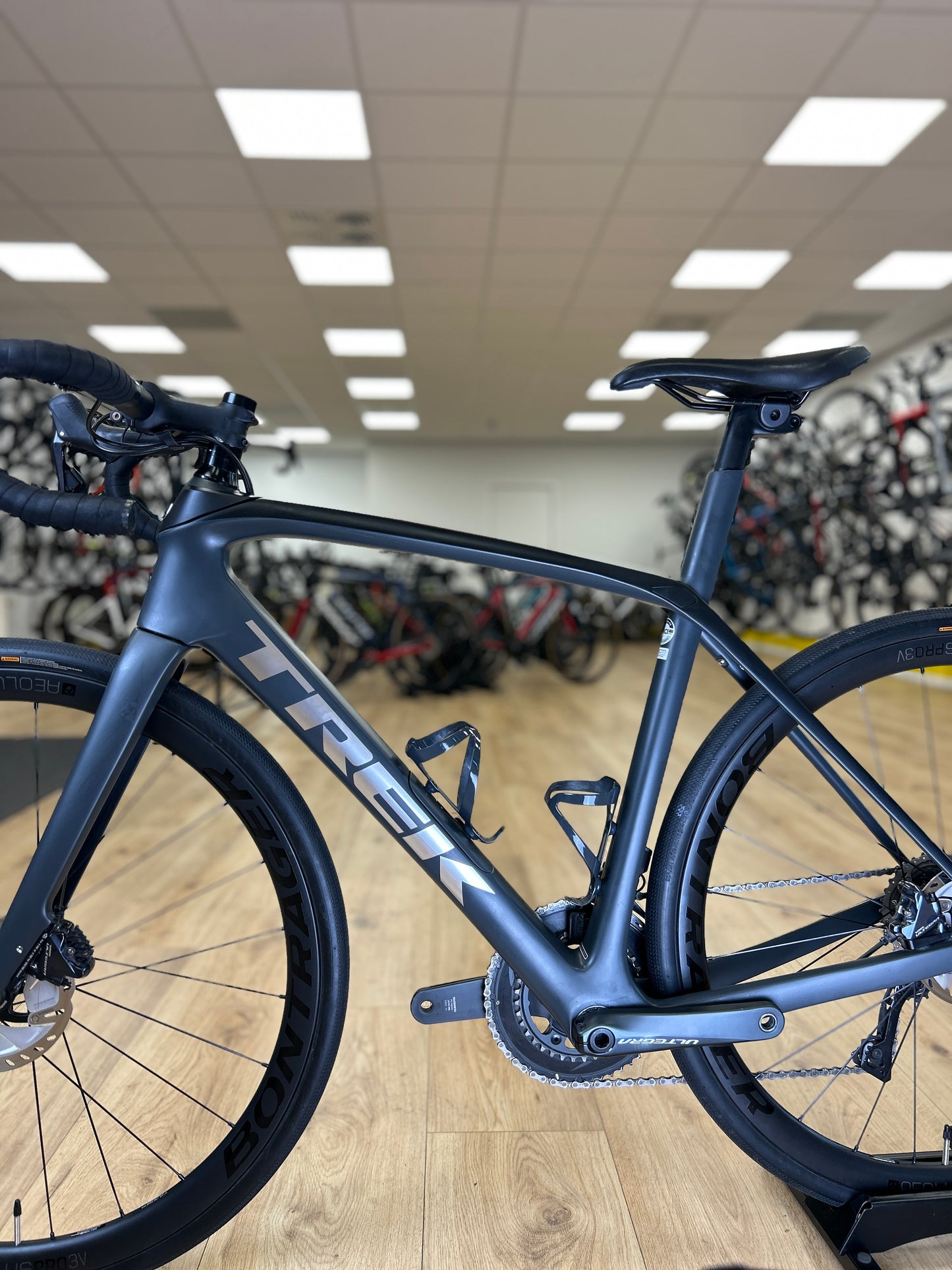 Trek Domane SL7 Di2 Carbon Racefiets