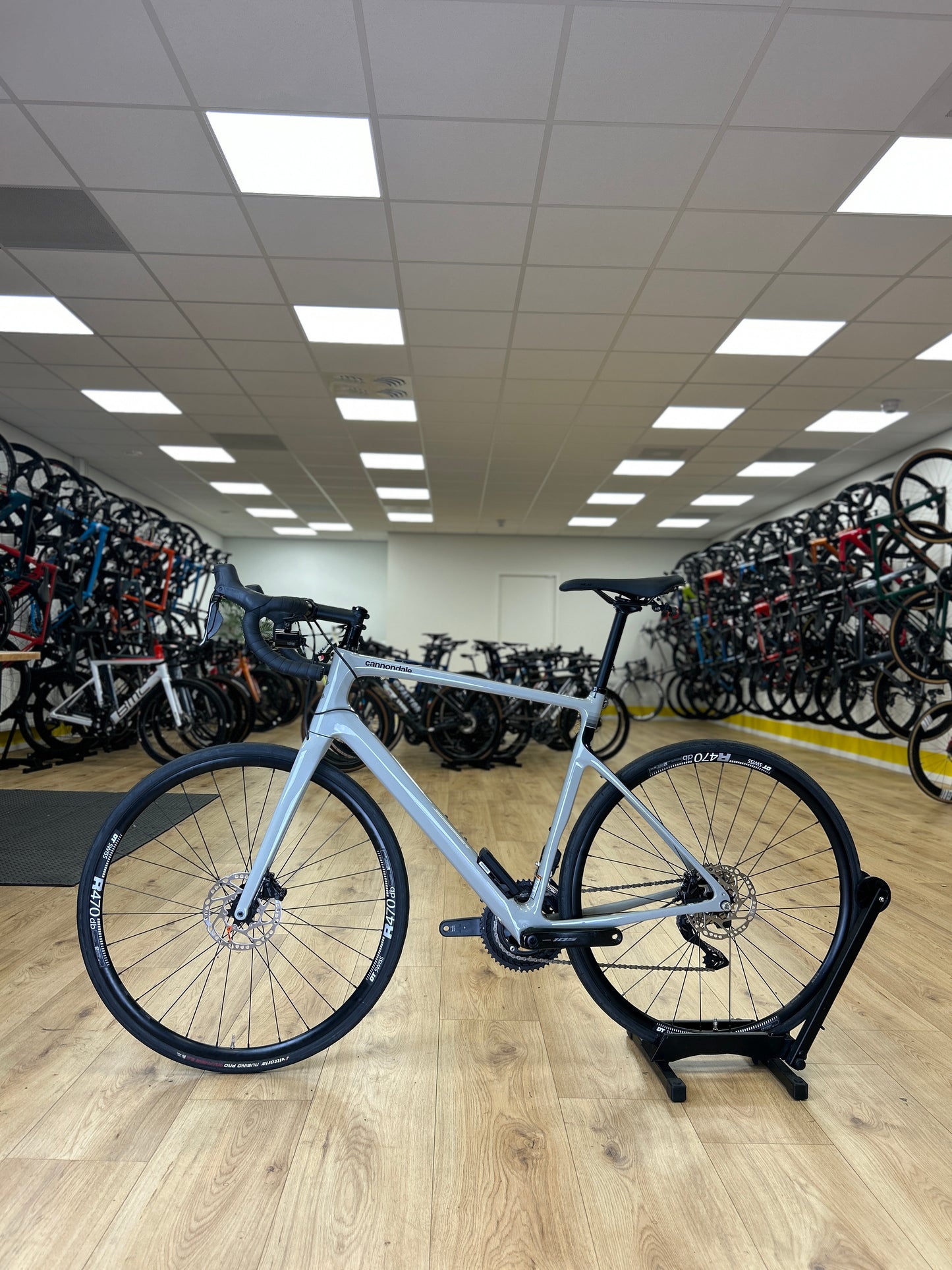 NIEUW Cannondale Synapse Di2 Carbon Racefiets