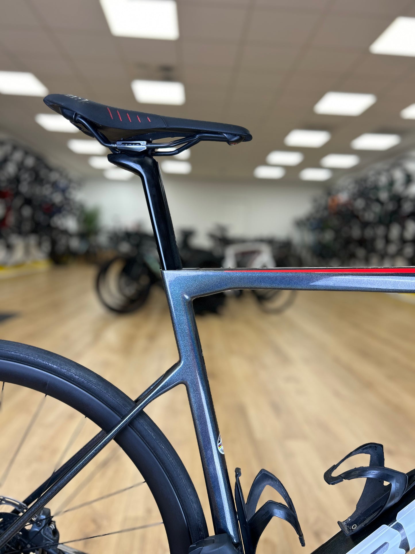 BMC TeamMachine SLR One AXS Carbon Disc Racefiets
