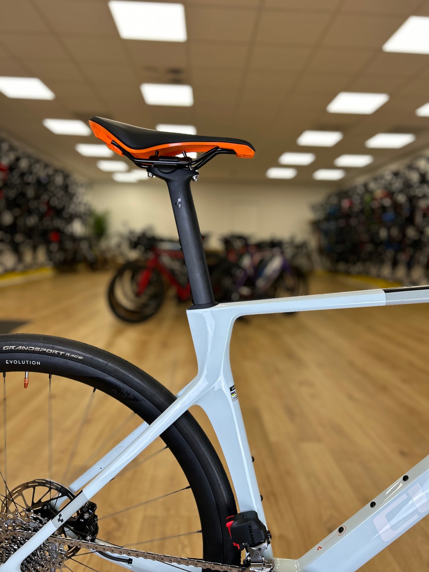 Showroom Model 0km Cube Agree C62 Pro AXS Racefiets