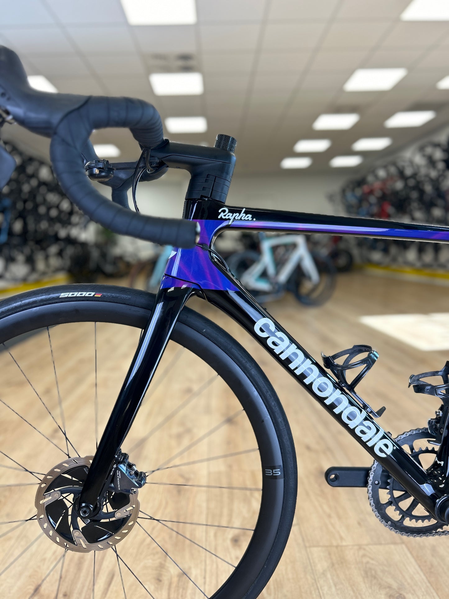 Rapha Cannondale SuperSixEvo HM Carbon Disc Racefiets