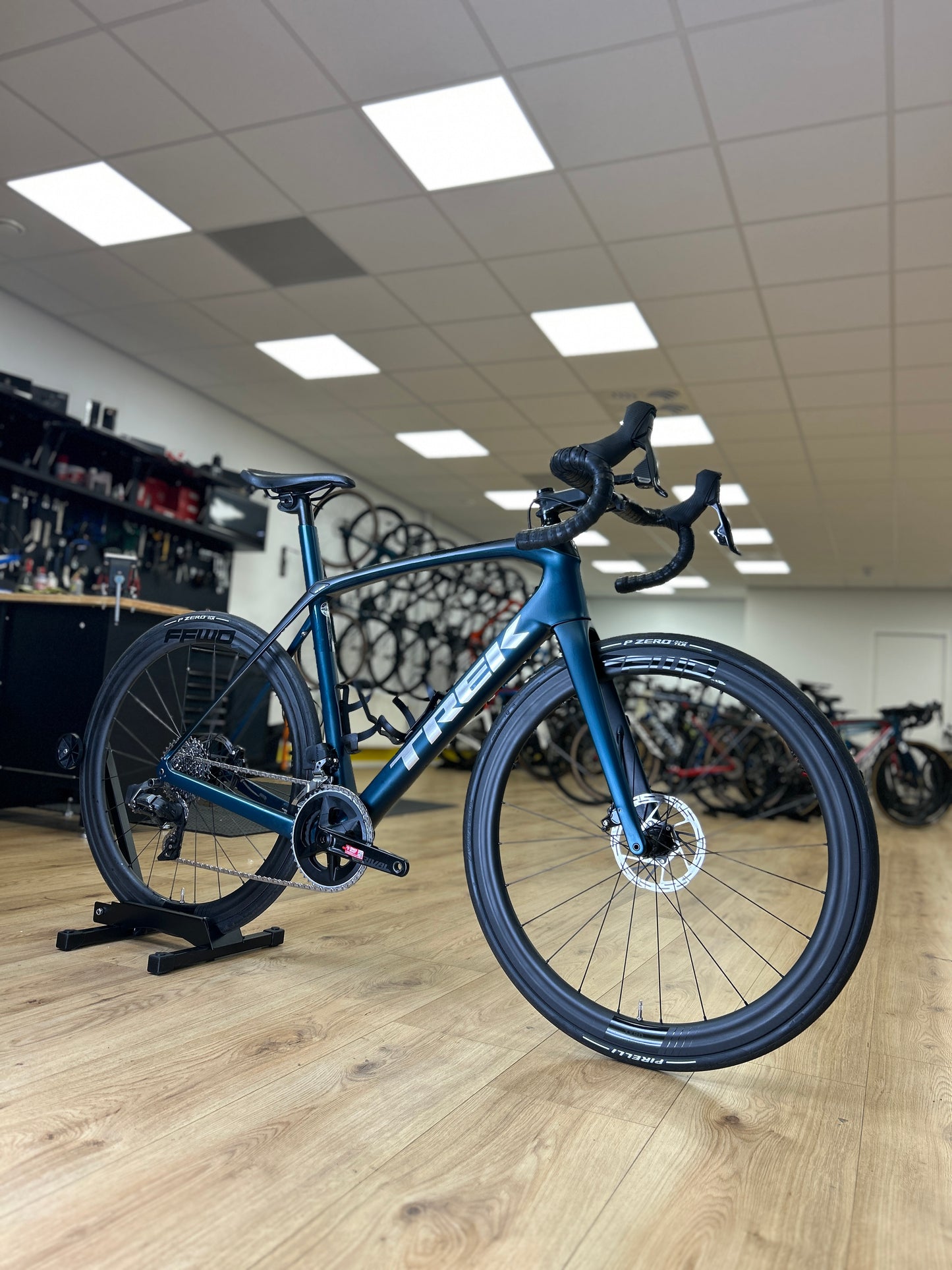 Trek Domane SL6 AXS Carbon Racefiets