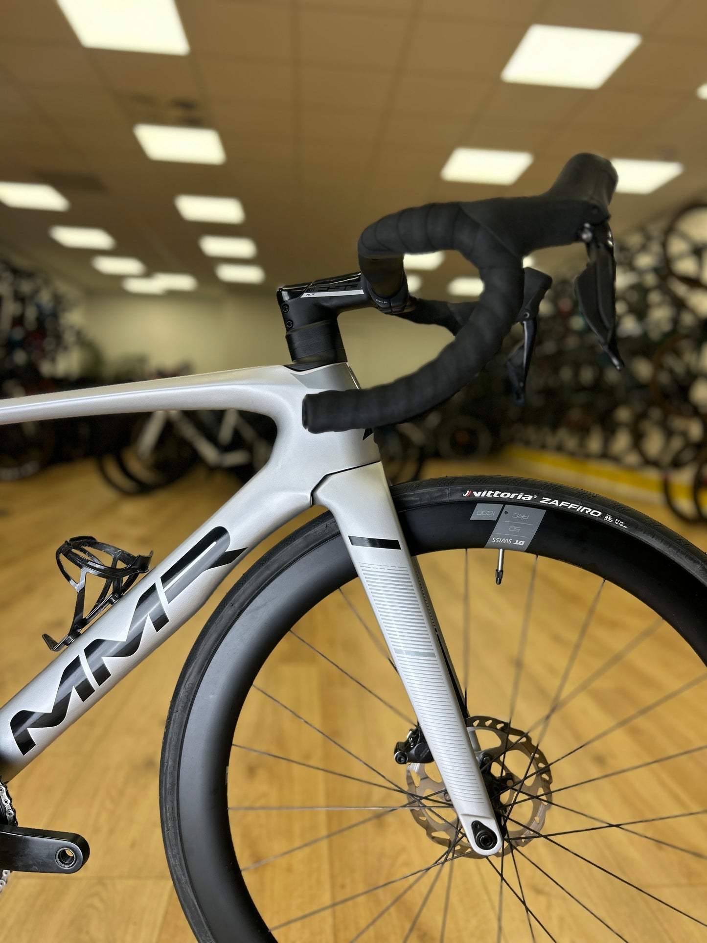 MMR Aero Adrenaline Di2 Carbon Racefiets