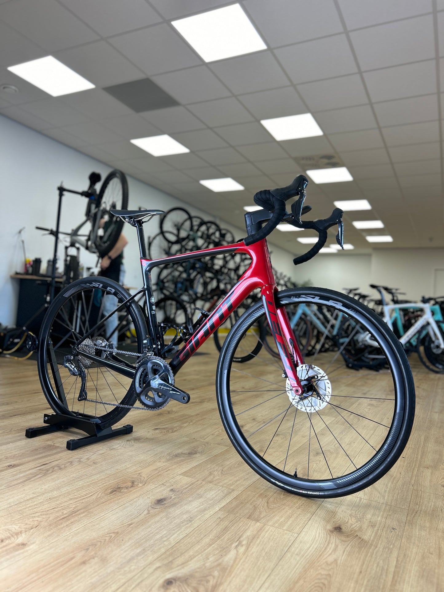 Giant Defy Pro Di2 PM Carbon Disc Racefiets