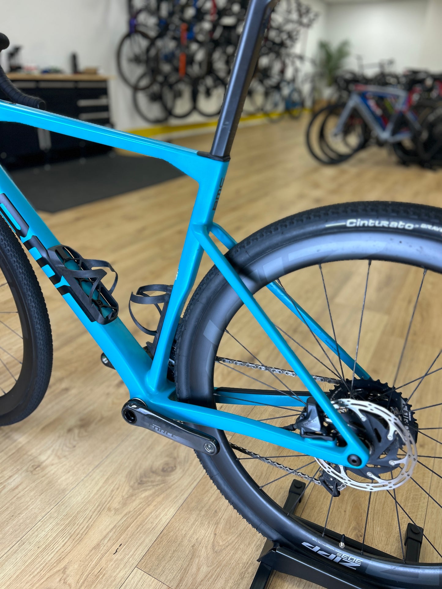 BMC KAIUS 01 Carbon Gravel Fiets