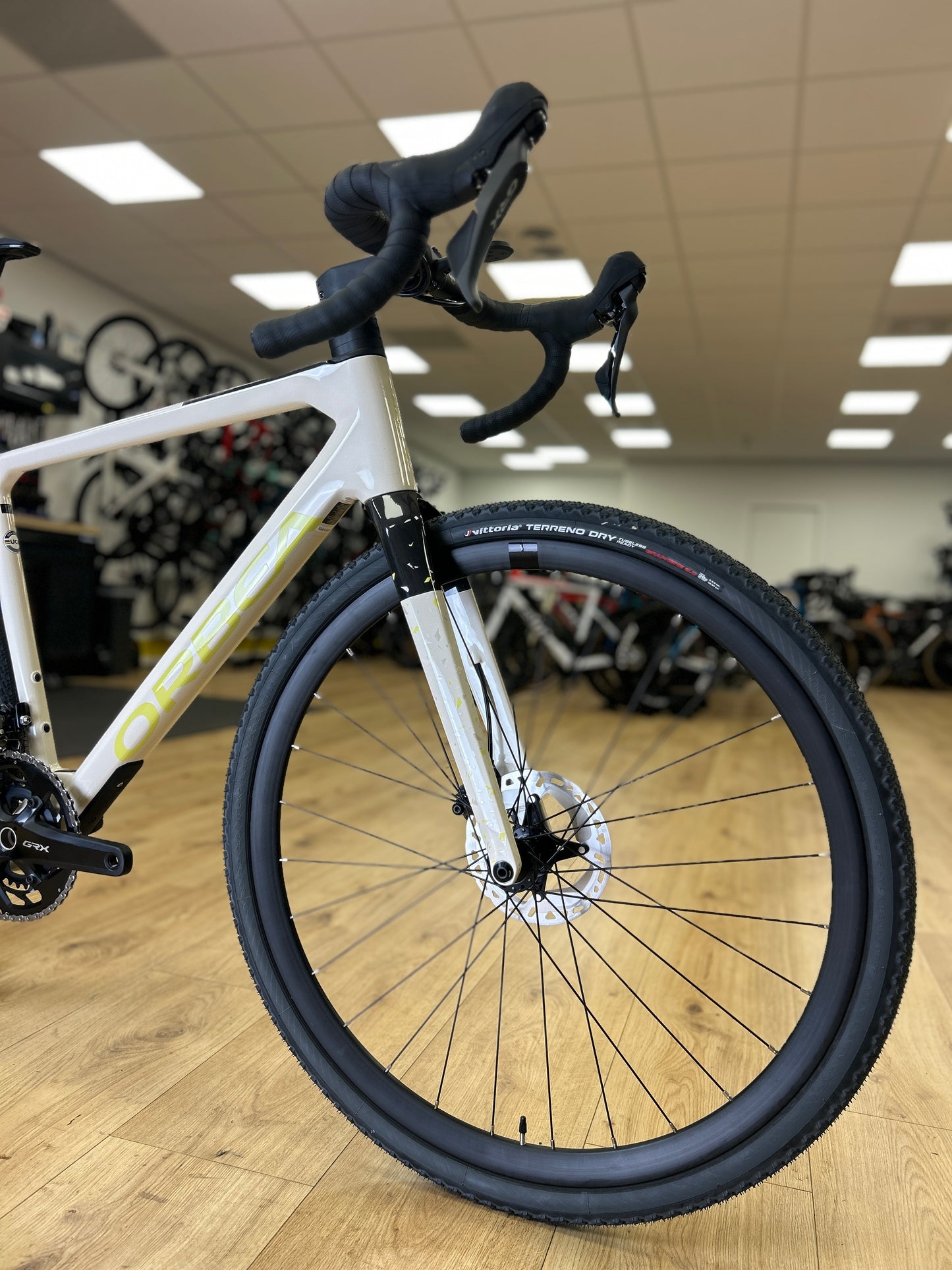 0km Showroom Model Orbea Terra Gravel Fiets