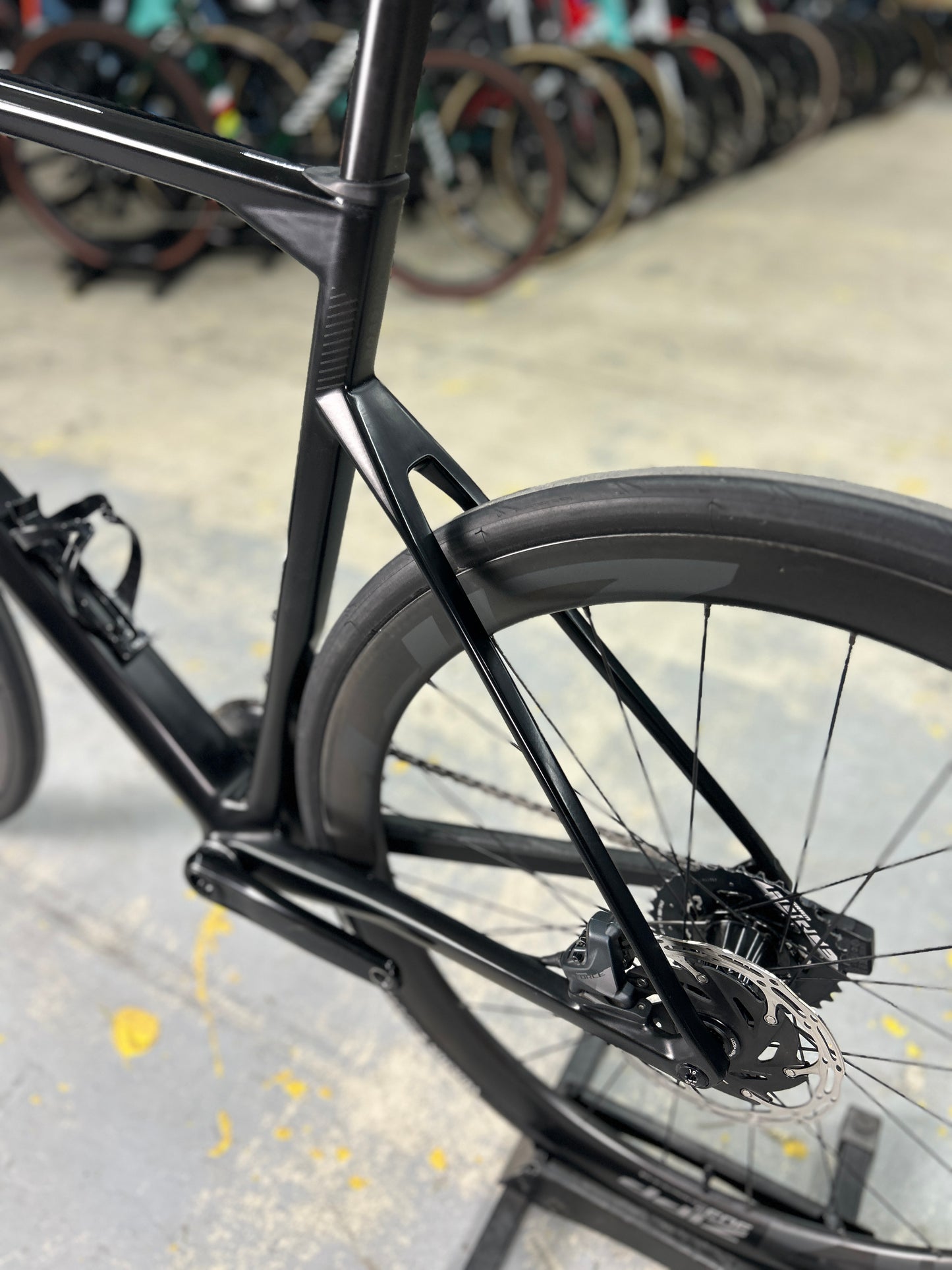 BMC Roadmachine ONE AXS Carbon Road Bike