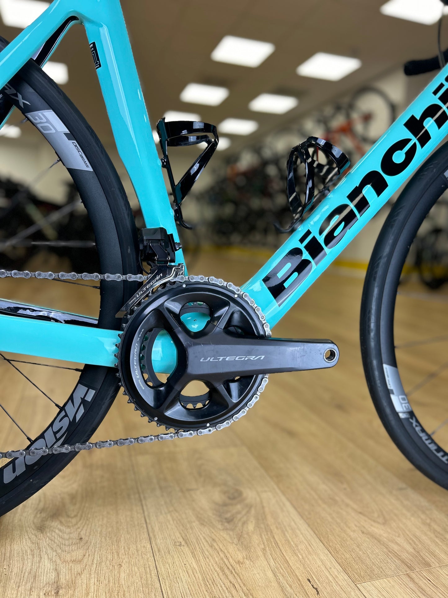 Bianchi Aria E-Bike Di2 Carbon Disc Racefiets
