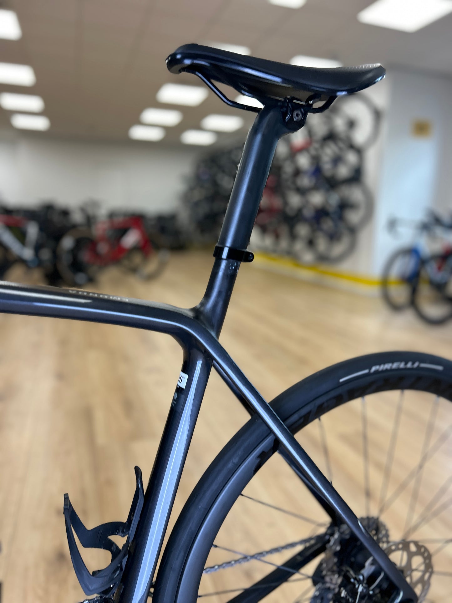 250km Trek Émonda SL6 Di2 Carbon Racefiets