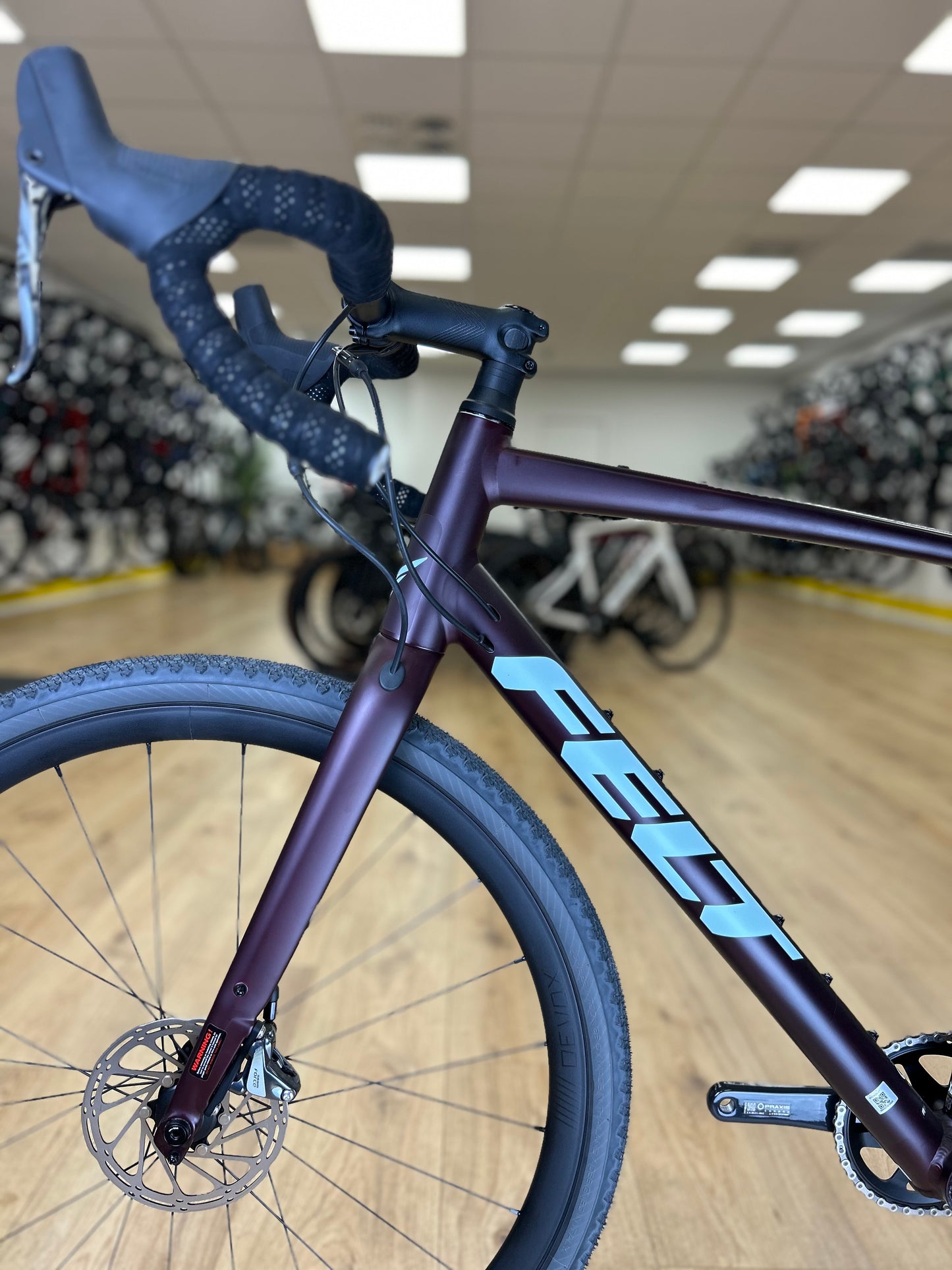 Showroom Model Felt Breed Disc Gravel