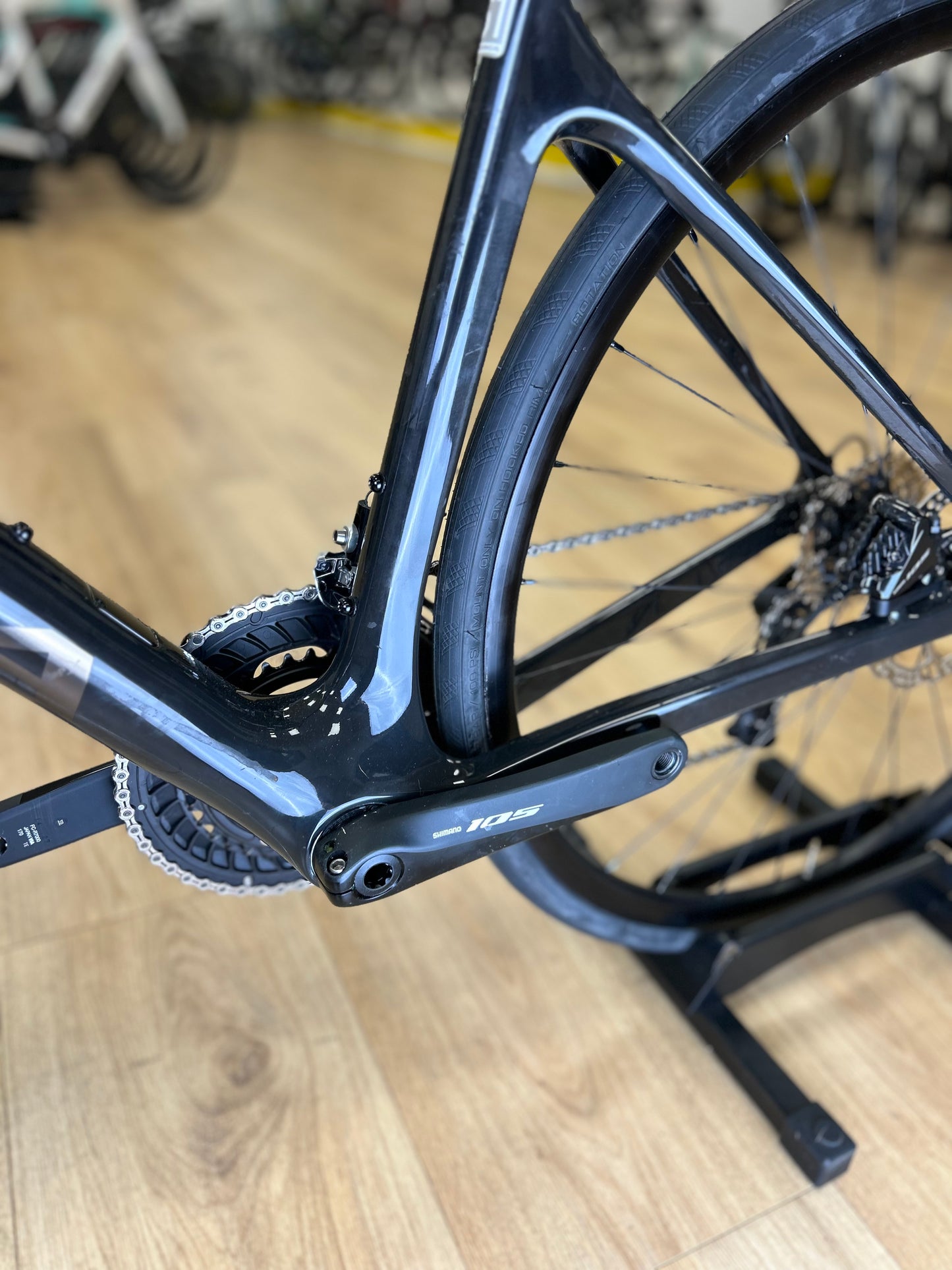 SHOWROOM MODEL Orbea Orca M30 Carbon Disc Racefiets