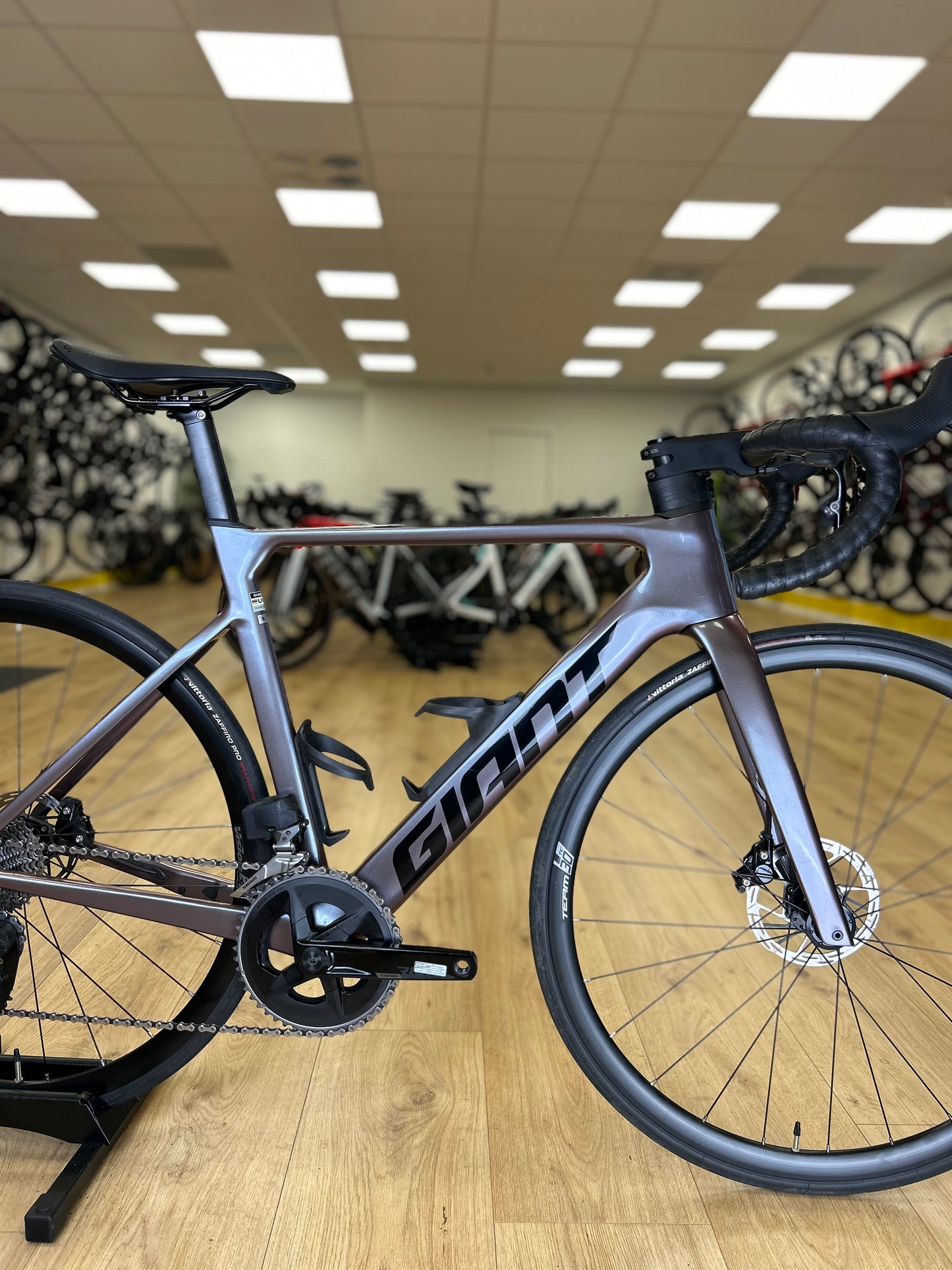 Giant Propel AXS Carbon Disc Racefiets