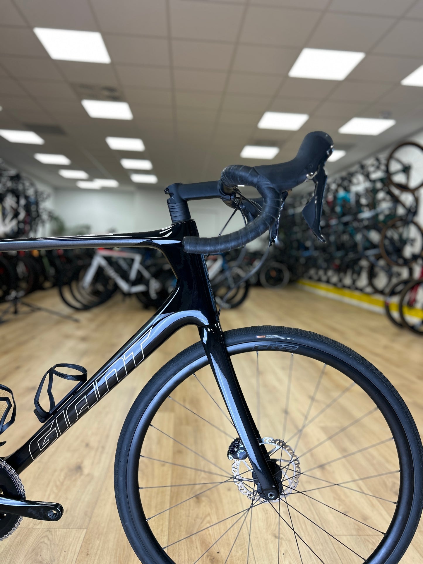 Giant Defy Advanced 1 Carbon Racefiets