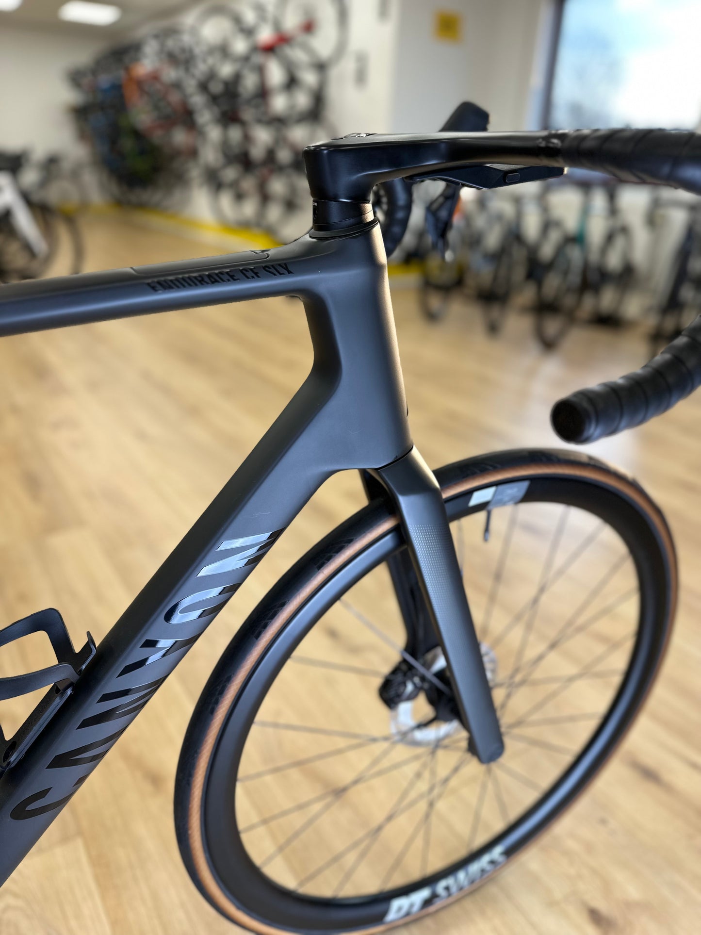 200km Canyon Endurace Di2 Carbon Disc Road Bike