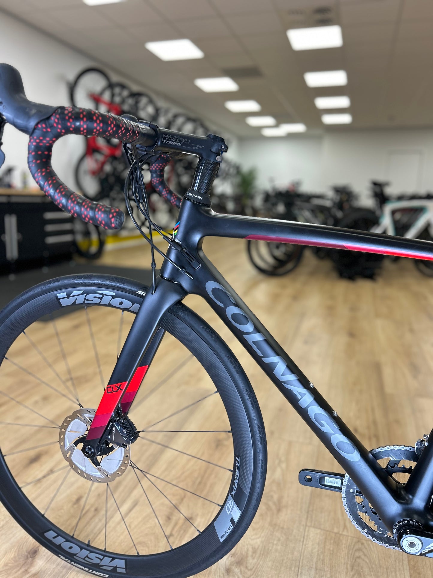 Colnago CLX Full Carbon Disc Racefiets