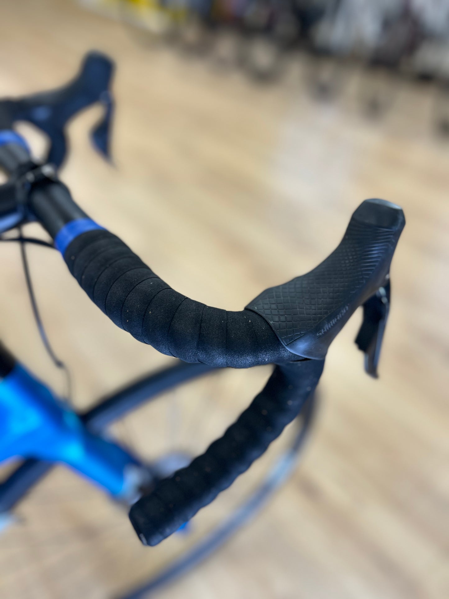 Sensa Giulia G3 Di2 Ultegra Carbon Road Bike
