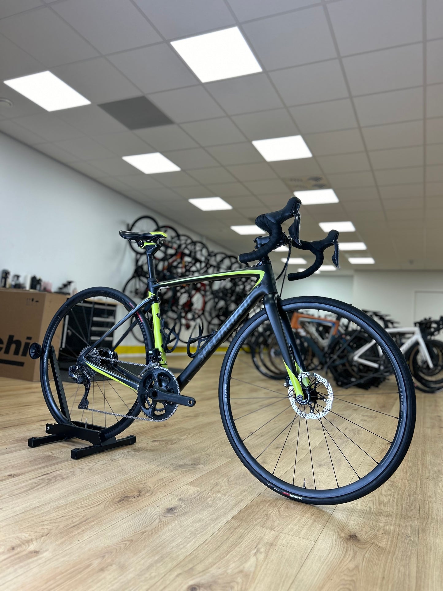 Specialized Roubaix Di2 Carbon Racefiets